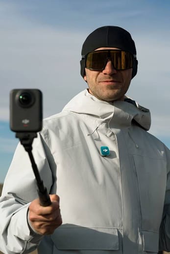 DJI