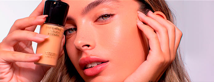 mac-glowy-vs-matte_02