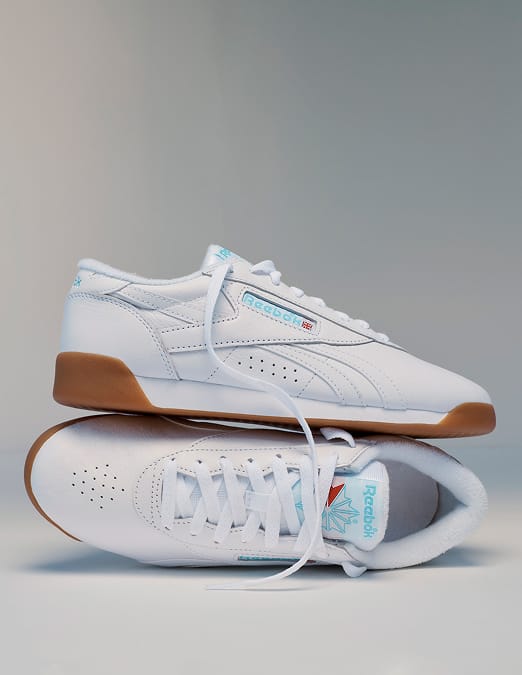 Tenis
