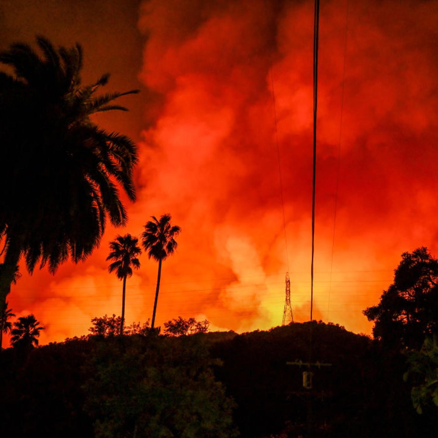 Aerial firefighting efforts intensify over the Palisades wildfire in Los Angeles
