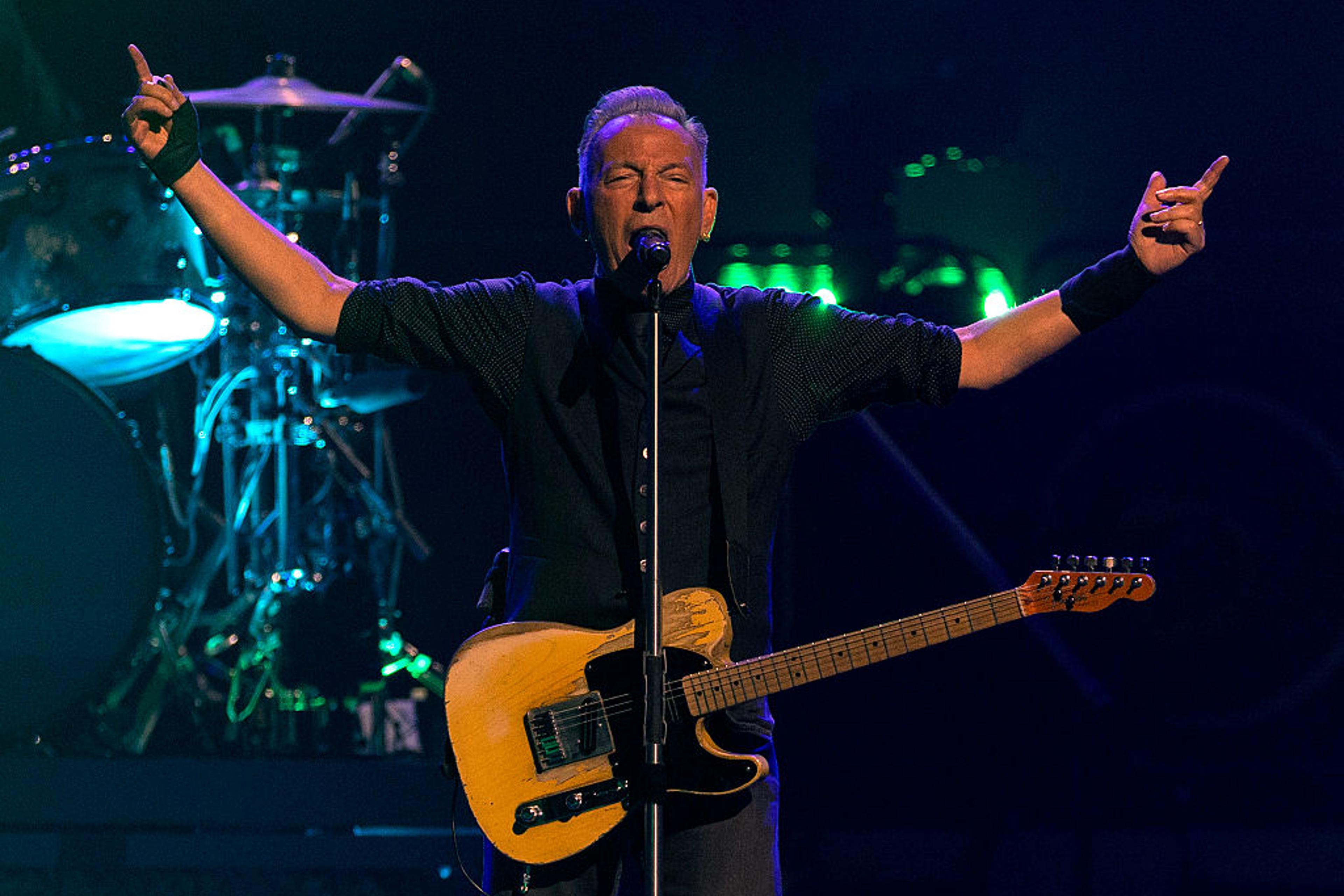 https://gcp-na-images.contentstack.com/v3/assets/bltea6093859af6183b/blt01091fce0d818e5a/69cda5c207d4feaba2132957/GettyImages-2269405711.jpg?auto=webp&branch=production&crop=3%3A2&quality=75&width=3840