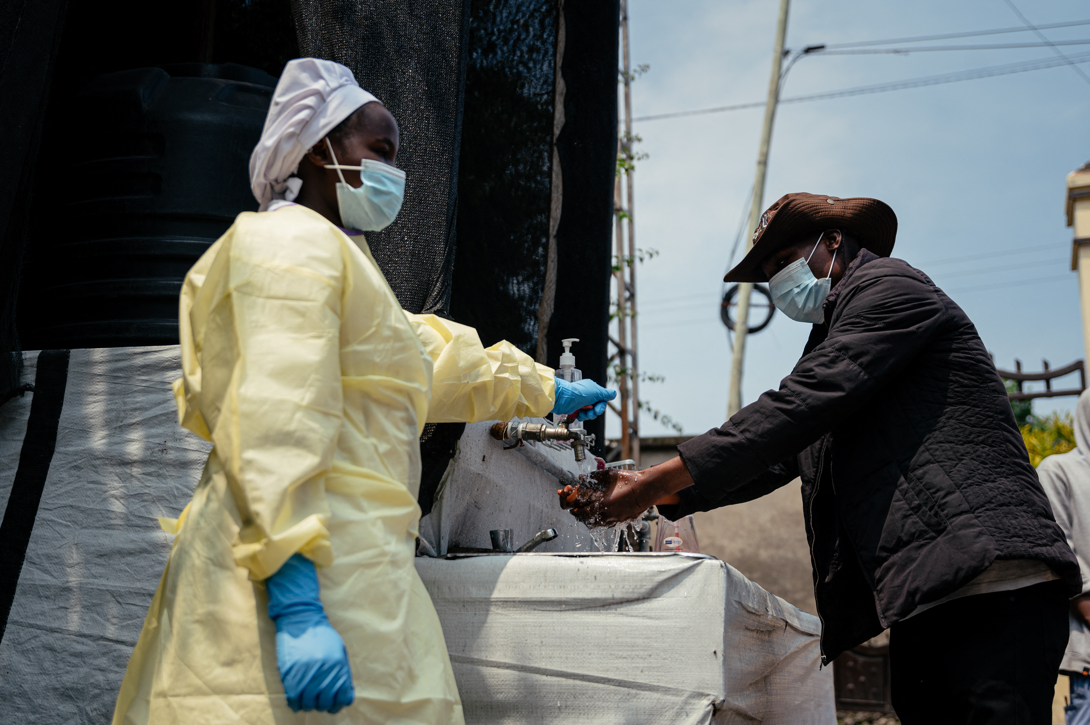 Trump Concerned About Ebola Outbreak After American Tests Positive for Virus and Deaths Rise