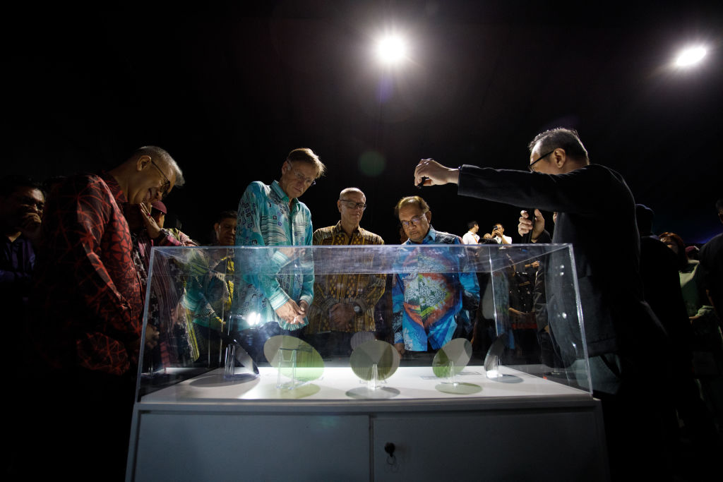 Malaysia Boasts of Chip Clout as Infineon Opens 7 Billion Site