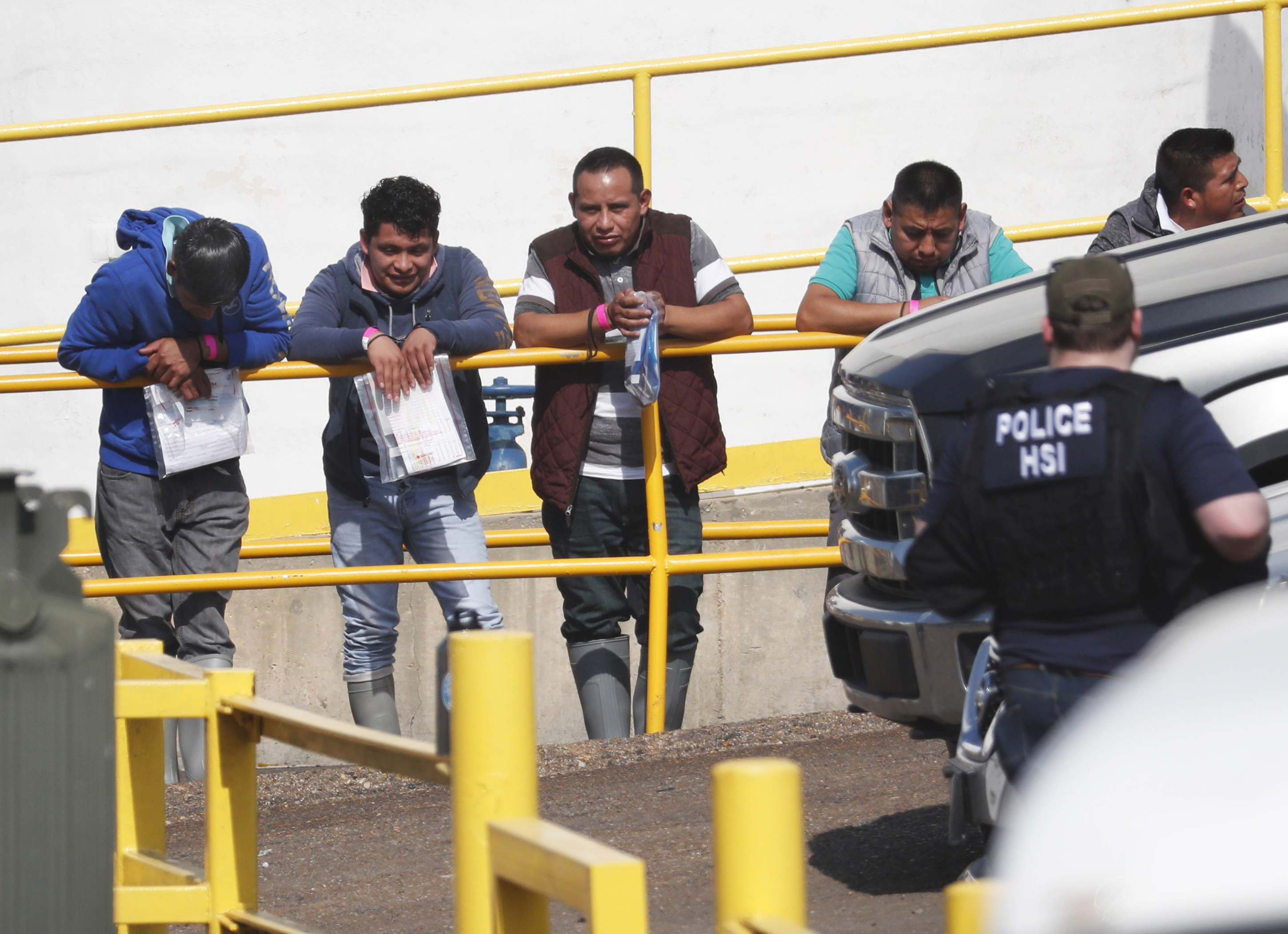 No Employers in Mississippi ICE Raids Have Been Charged Yet