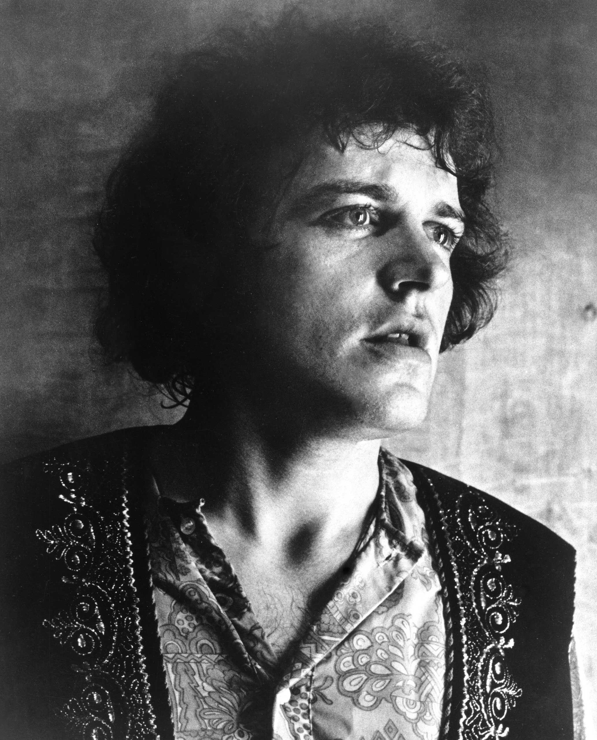 Here Are Iconic Pictures of Joe Cocker Through The Years