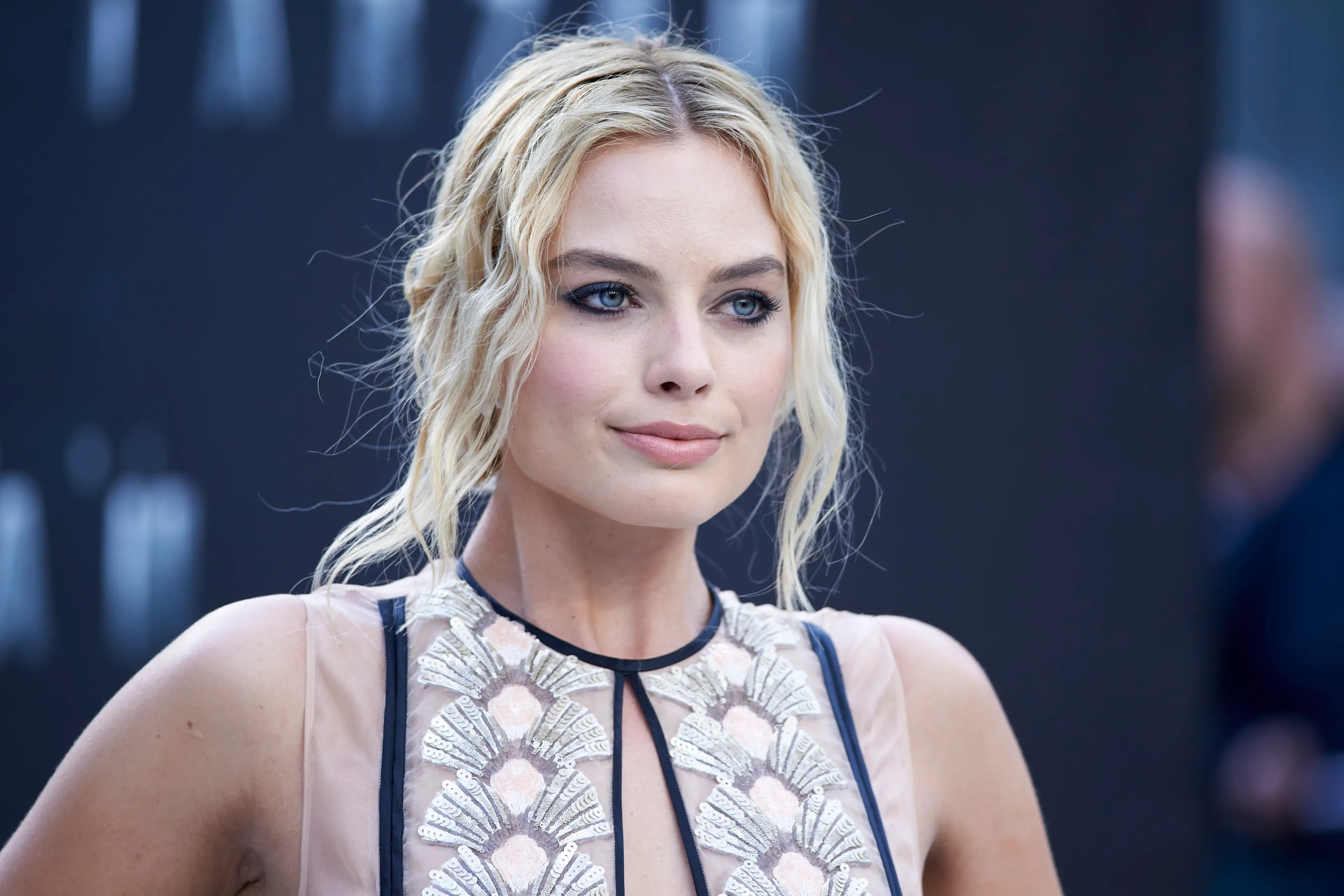 Margot Robbie Didn't Love Her Vanity Fair Cover Margot Robbie Didn't Love Her Vanity Fair Cover