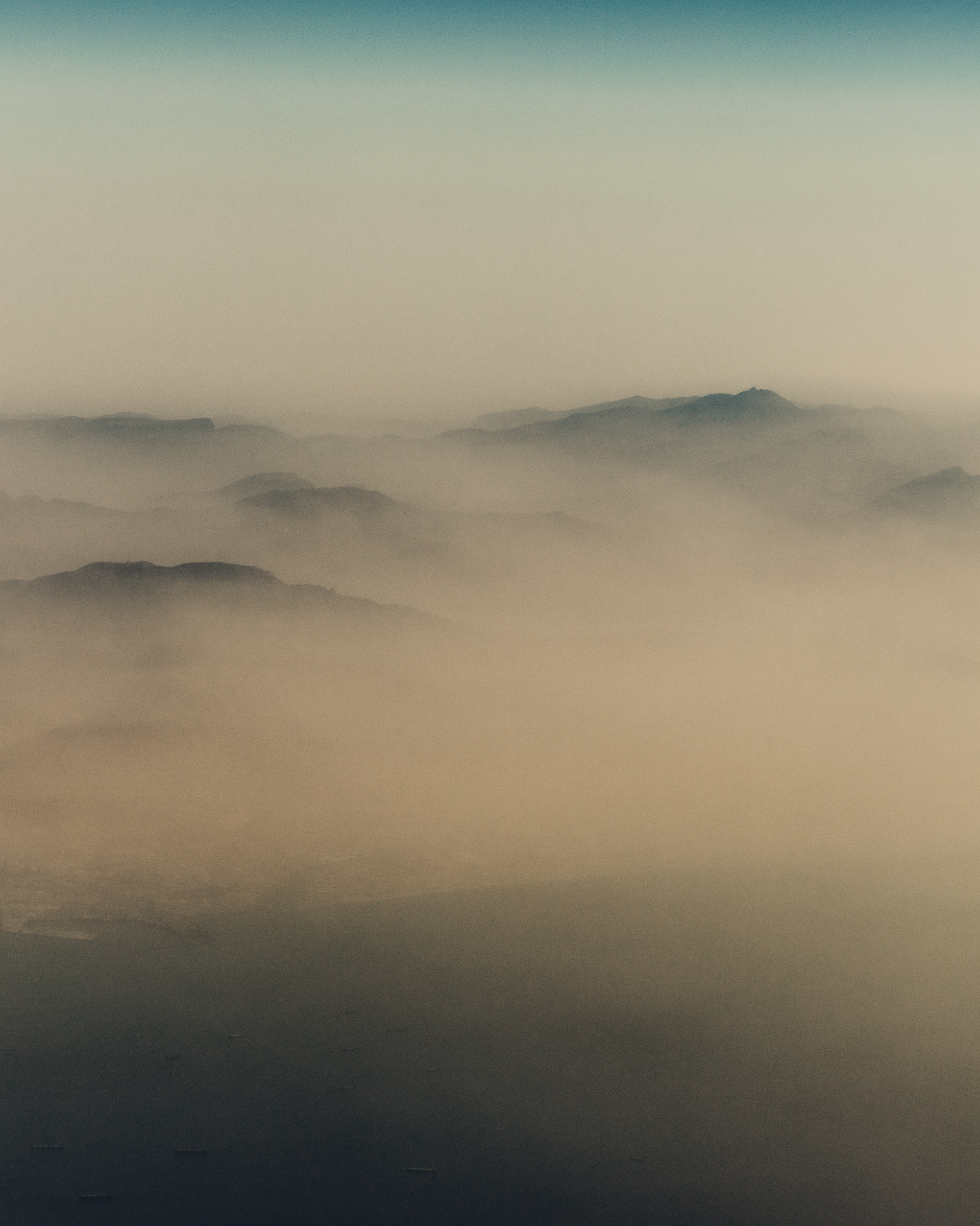 A hazy view on the approach to Dubai International Airport.