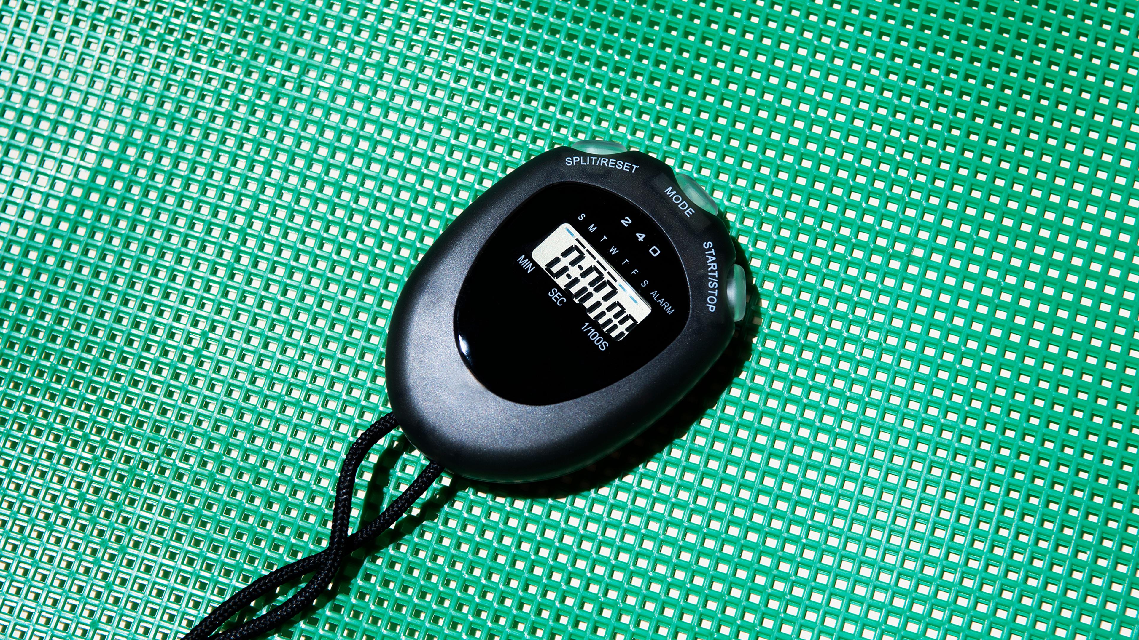 Strong Step Clock Should You Track Your Step Count or Workout Length?