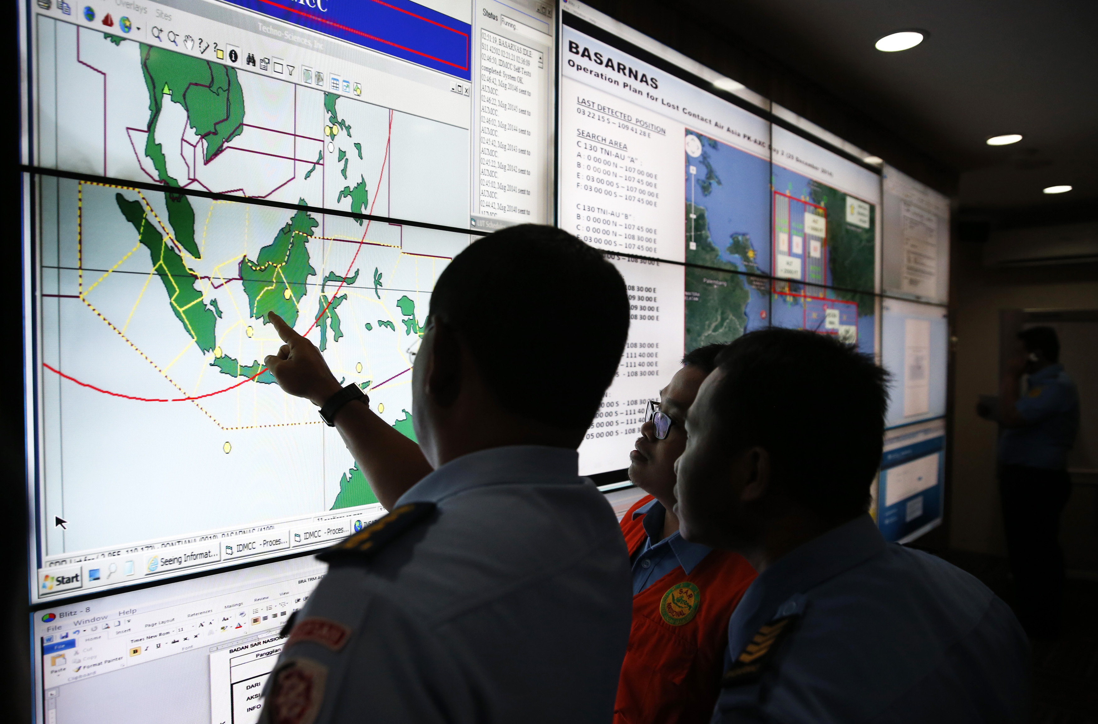 AirAsia Flight QZ 8501: Everything We Know About the Missing Plane