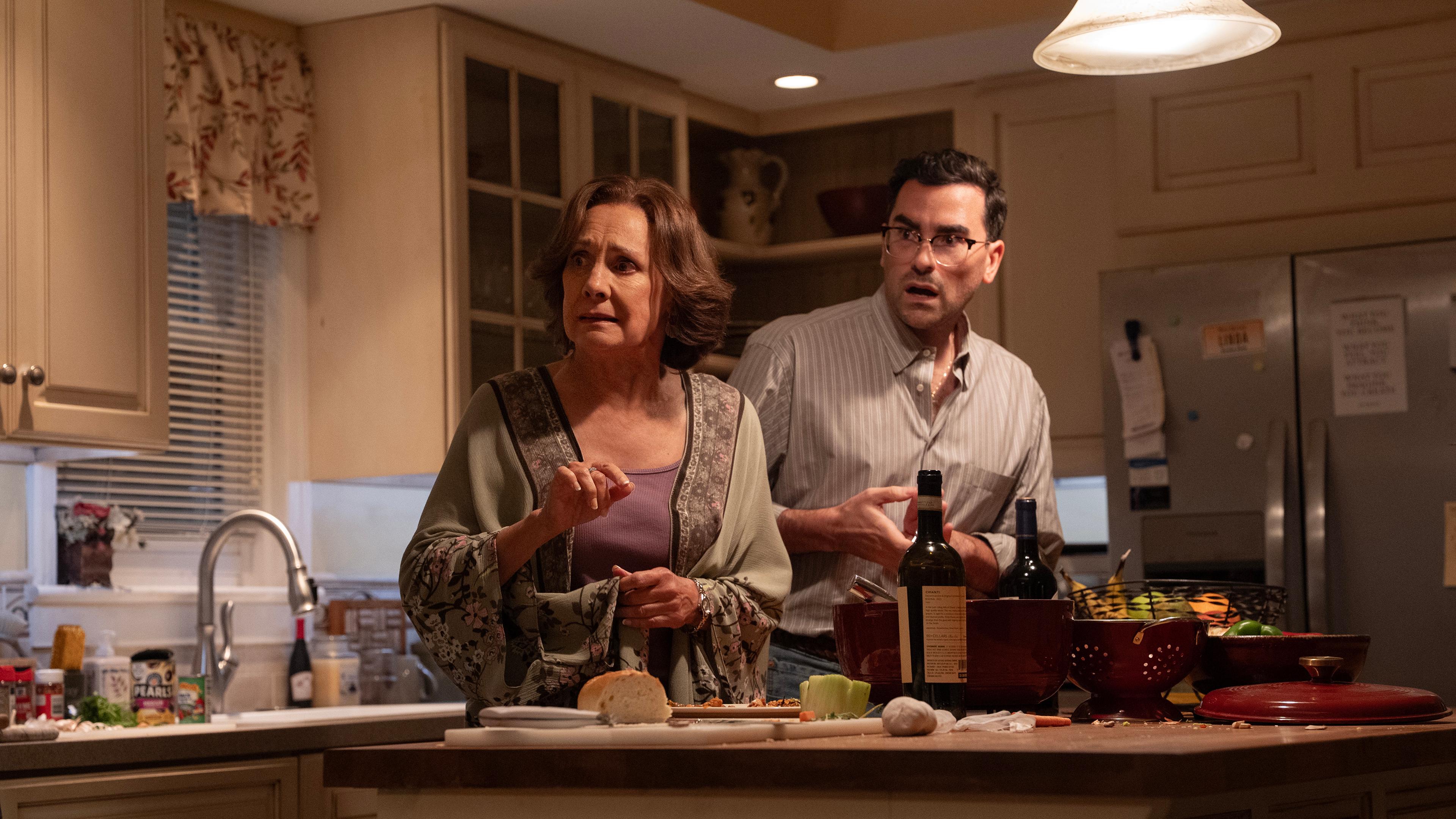 Dan Levy's 'Big Mistakes' Contorts a Family Comedy to Fit TV's Crime Obsession