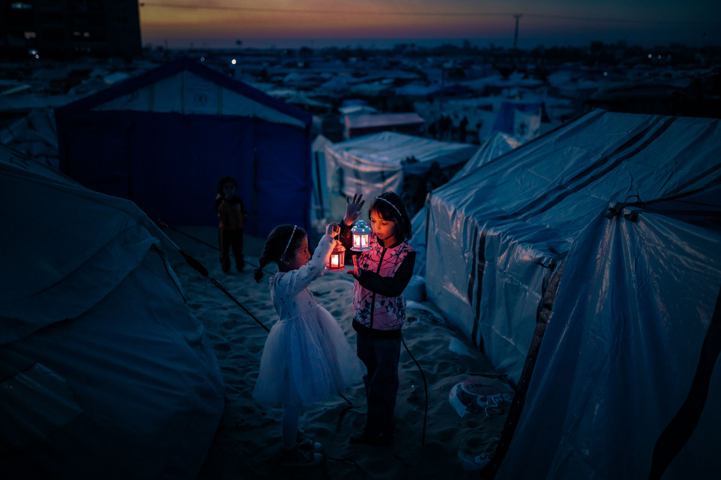 Ramadan preparations on Gaza in the shadow of war