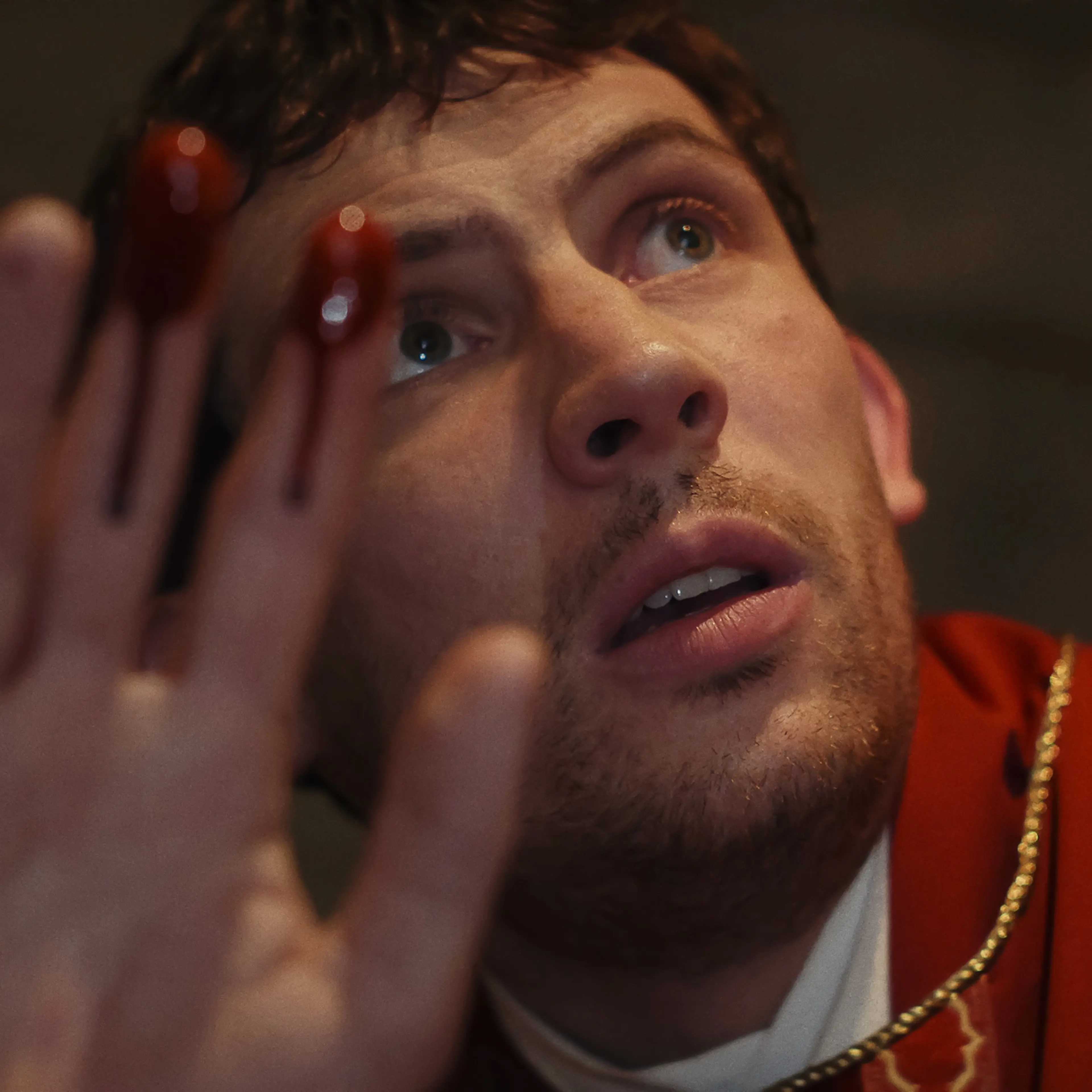Wake Up Dead Man: A Knives Out Mystery. Josh O’Connor in Wake Up Dead Man: A Knives Out Mystery. Cr. Courtesy of Netflix © 2025