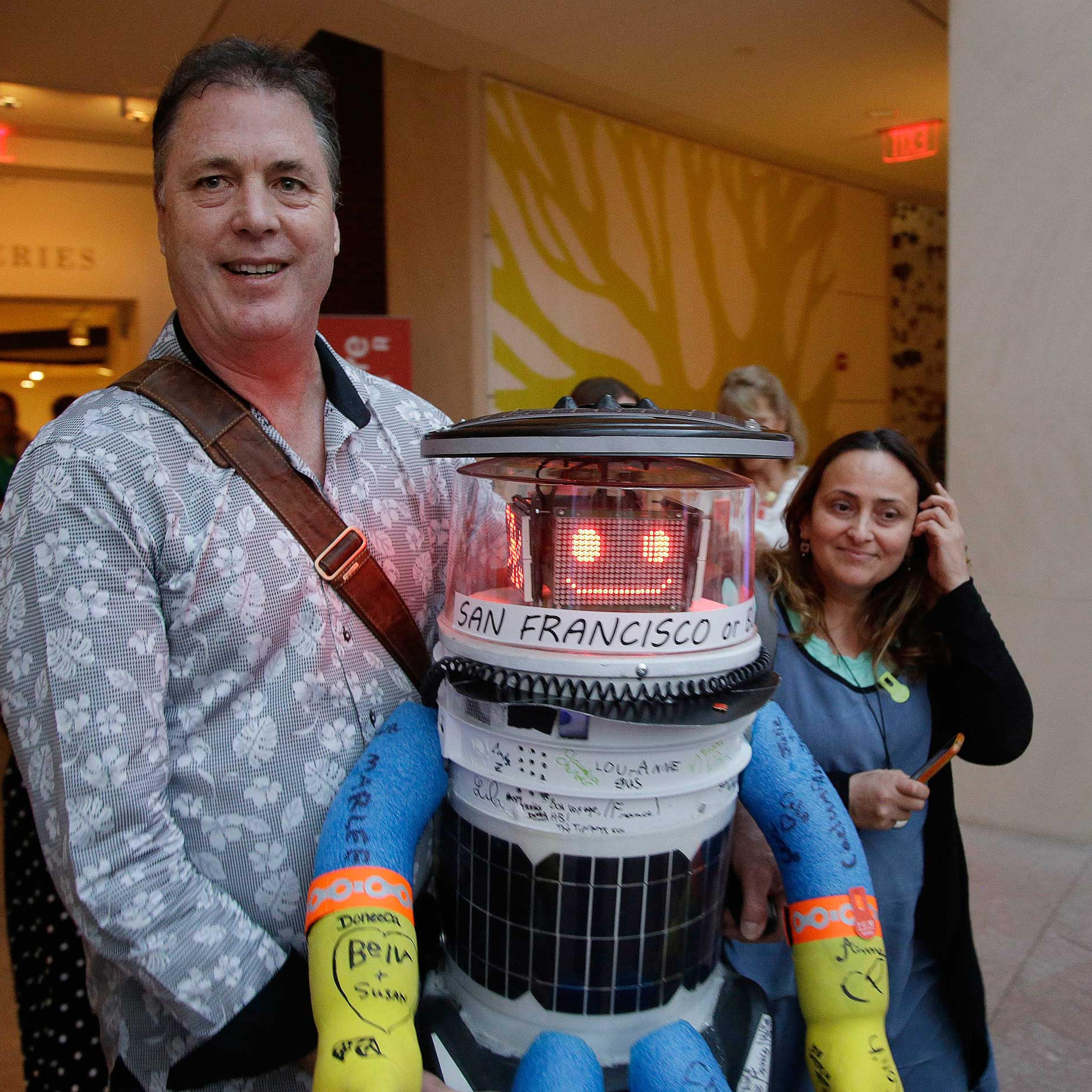 Hitchhiking Robot
