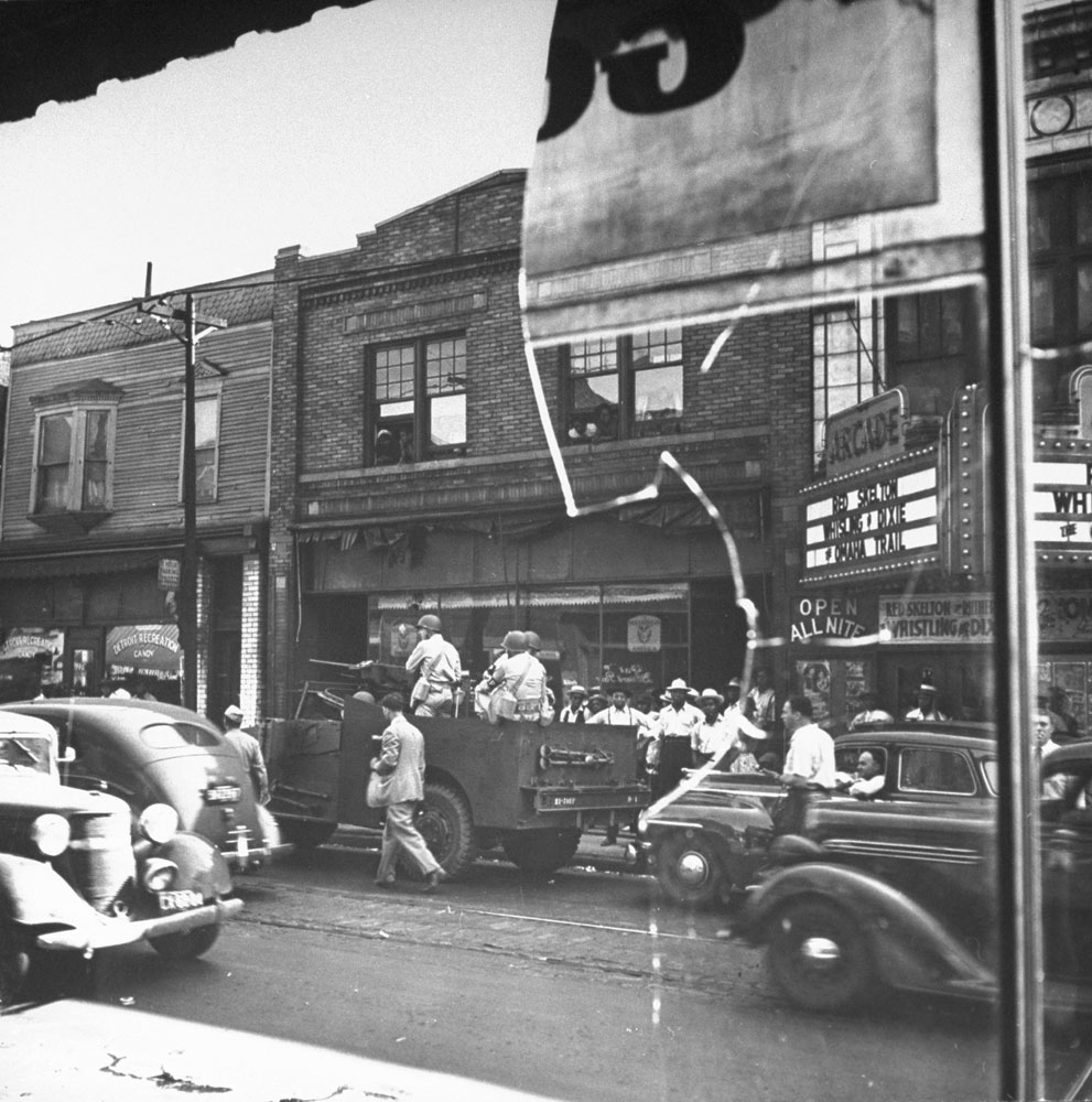 Detroit Race Riots 1943: Photos From a City in Turmoil During WWII