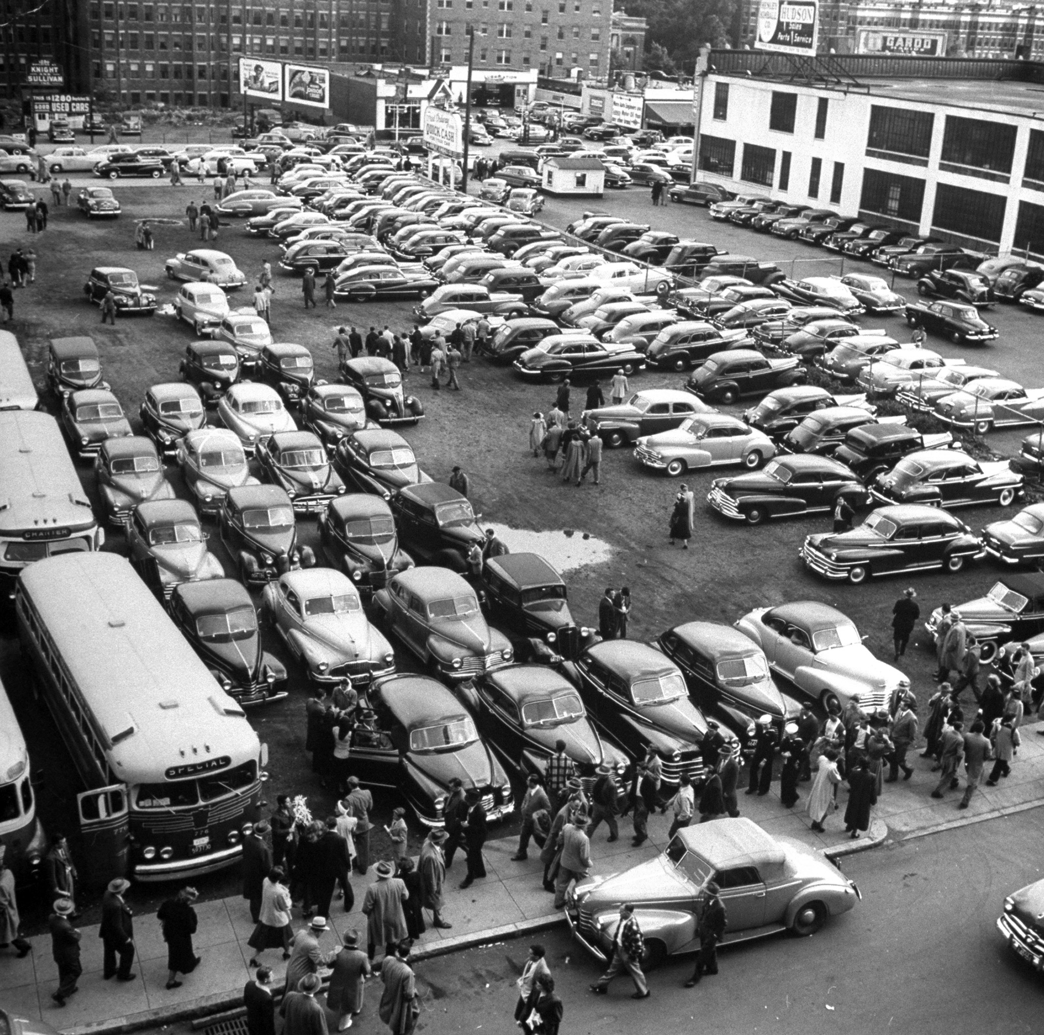 Memorial Day Weekend Traffic: See Pictures of 1949