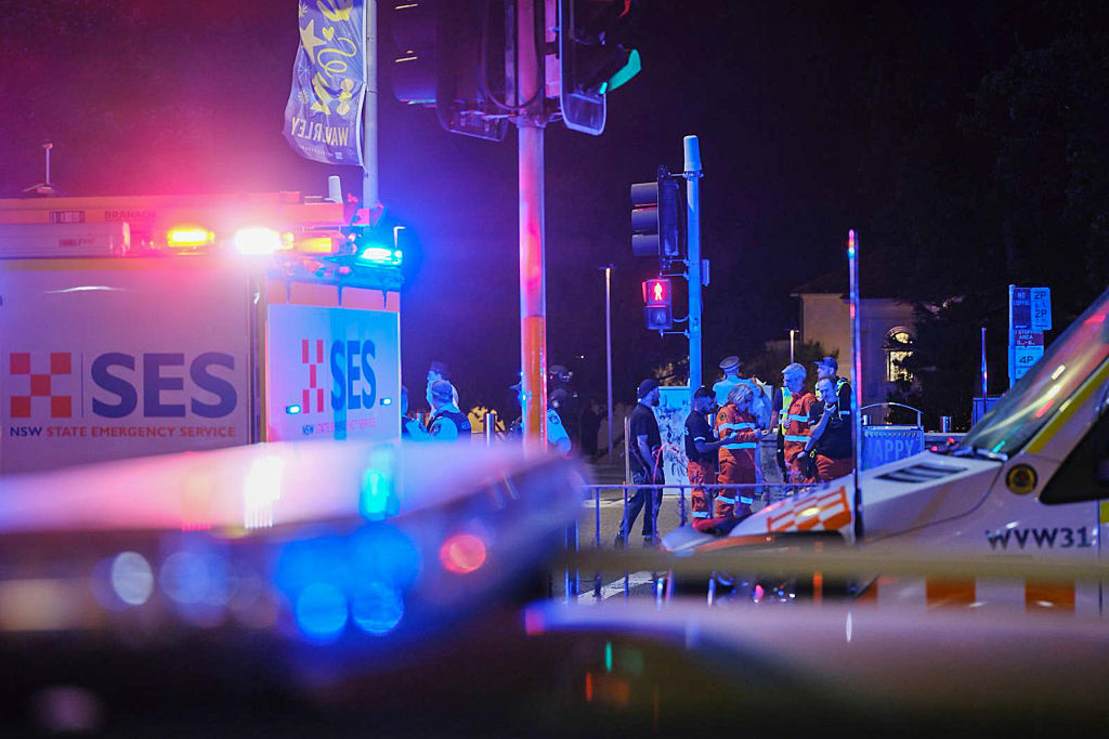 Bondi Beach Attackers Threw Undetonated Bombs, Police Say