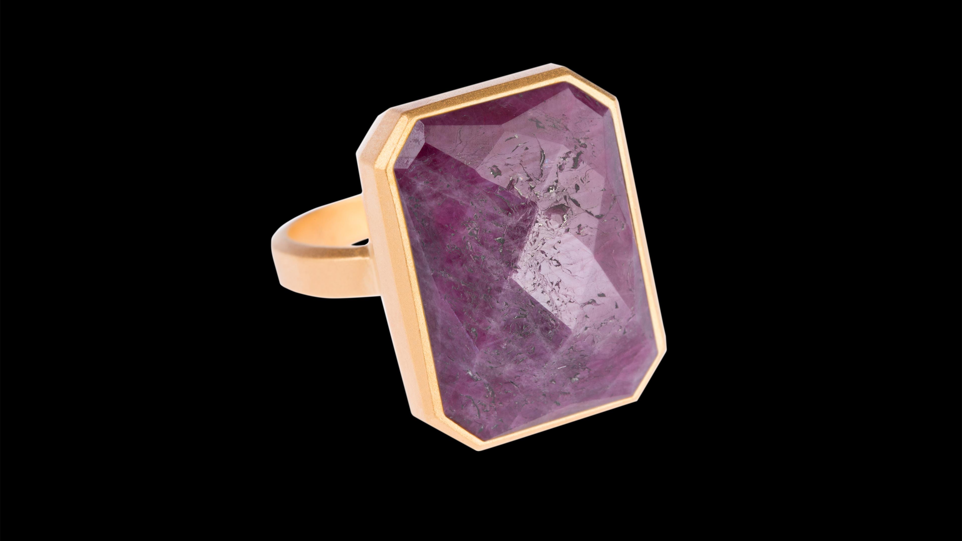 The Ring that Alerts You in Style