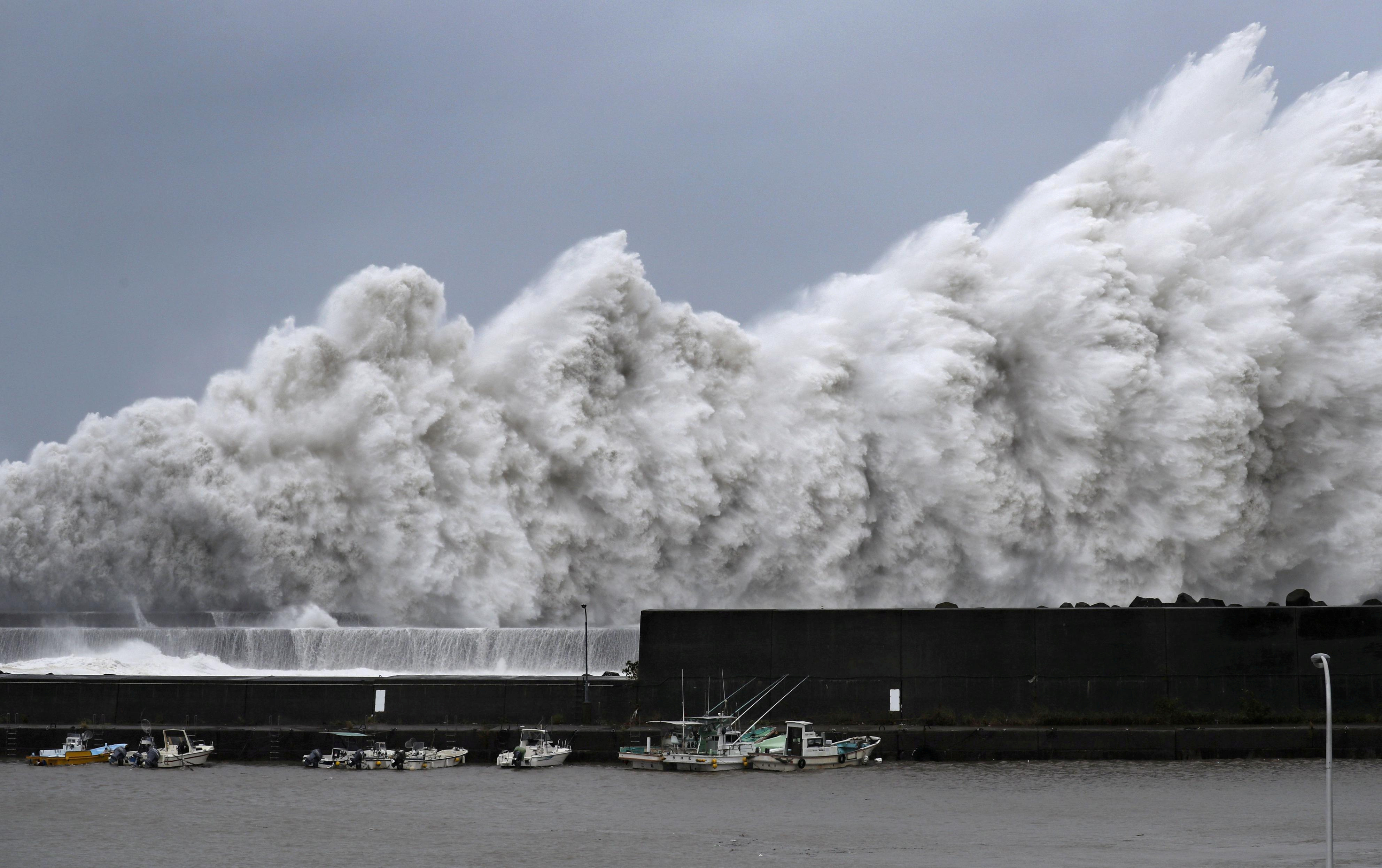 Strongest Typhoon in 25 Years Makes Landfall in Japan