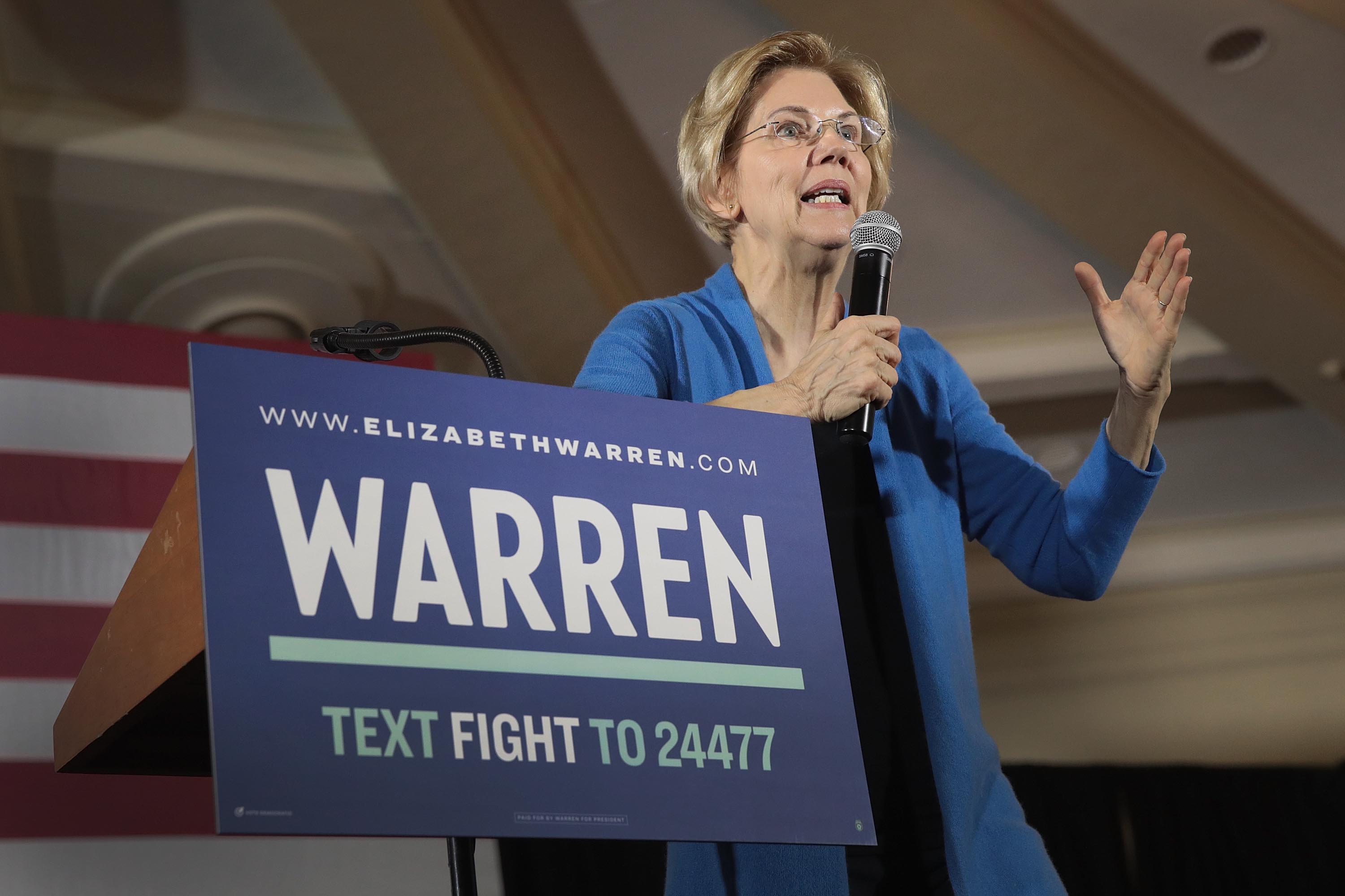 Senator Elizabeth Warren Holds Iowa Organizing Events For 2020 Presidential Race