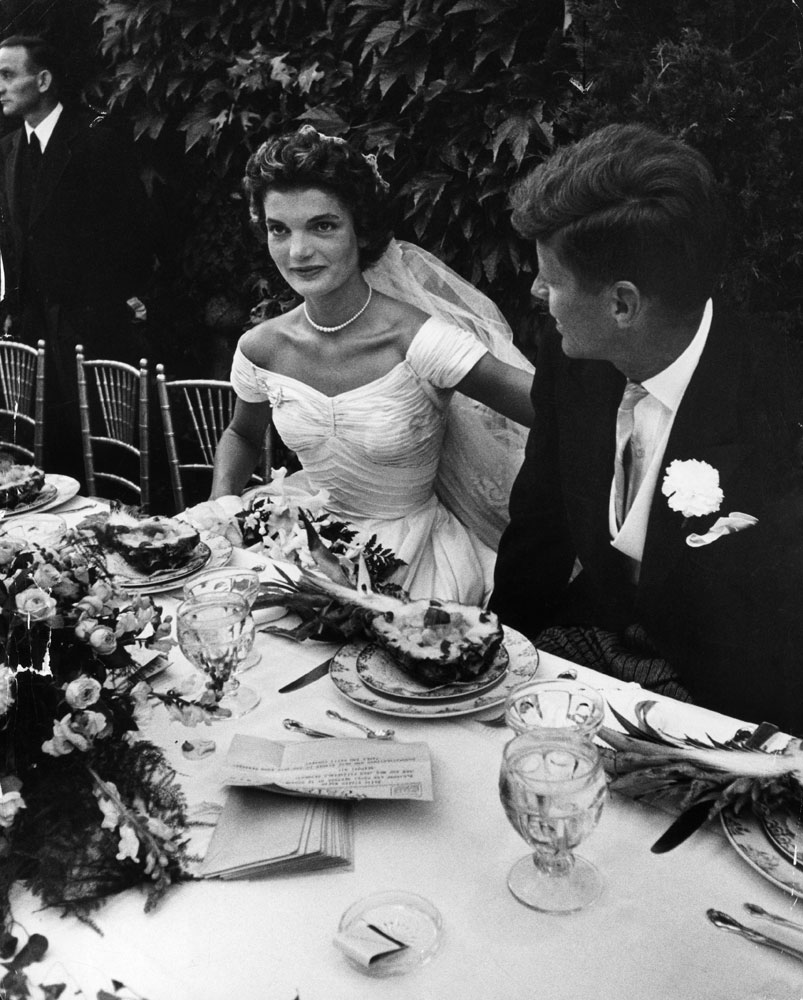 JFK and Jackie's Wedding: LIFE Photos From Newport, September, 1953 JFK and Jackie's Wedding: LIFE Photos From Newport, September, 1953
