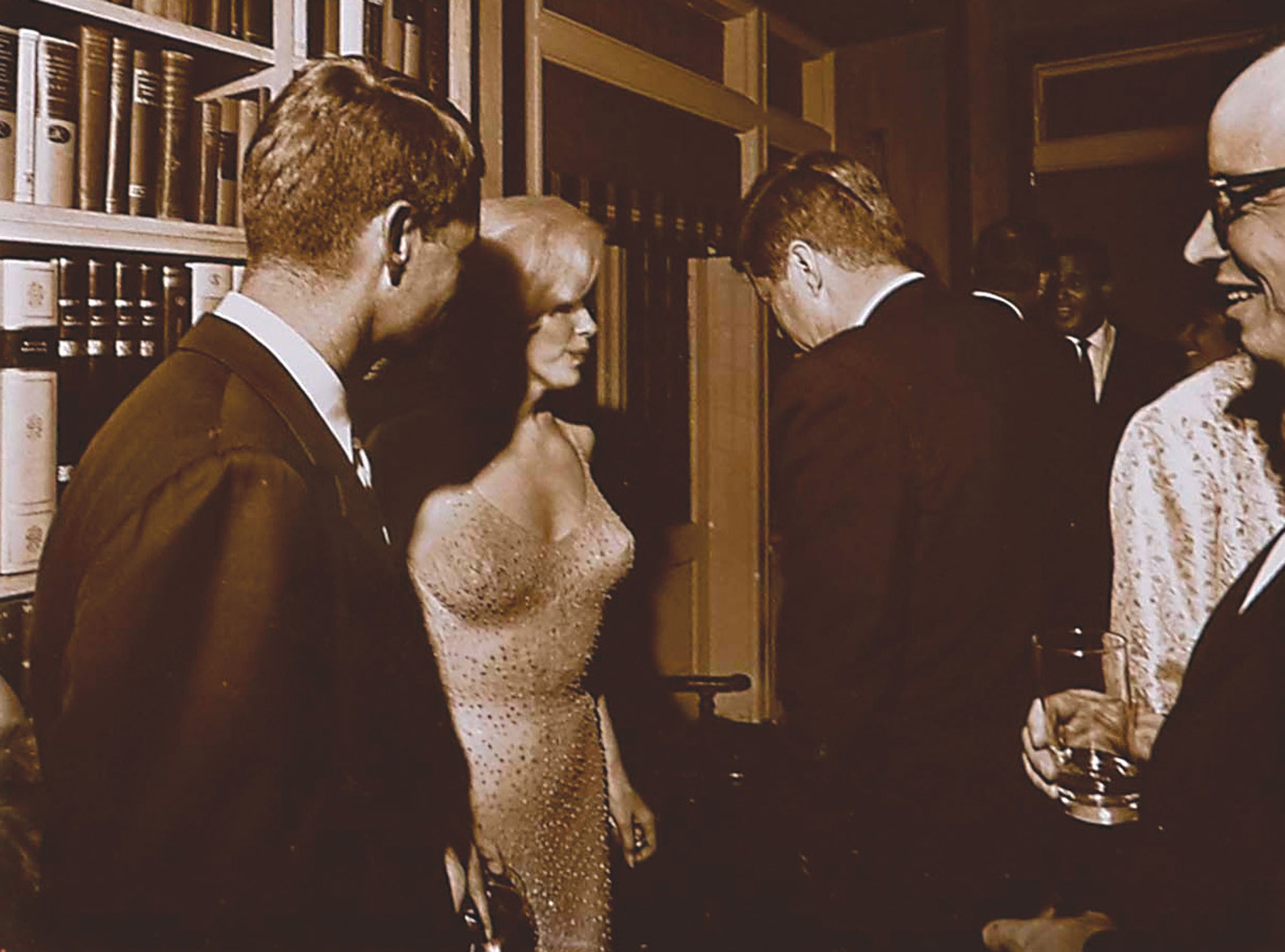 The Story Behind the Only Photo of JFK and Marilyn Monroe