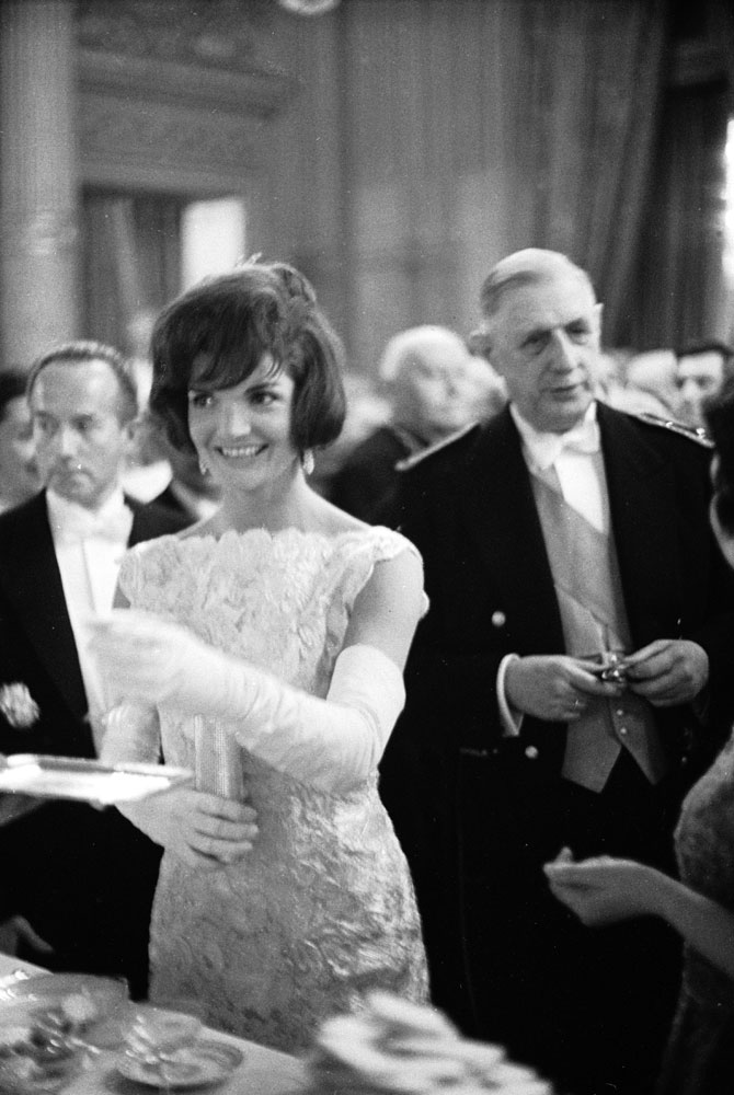 Ways Jackie O Influenced Fashion