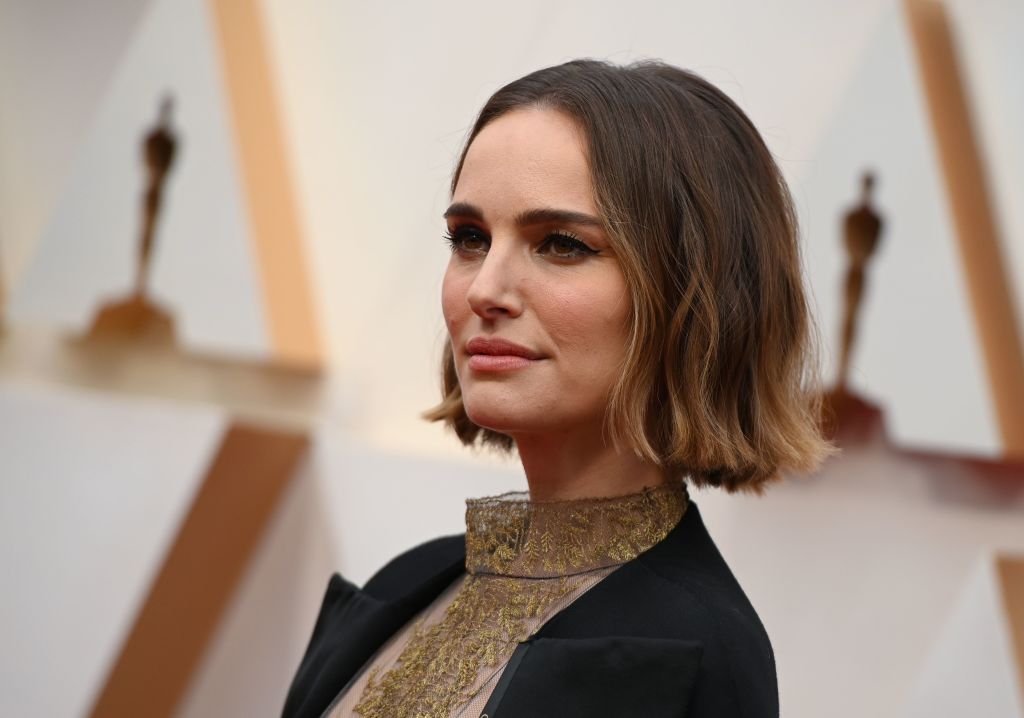 Natalie Portman Honors Female Directors at 2020 Oscars