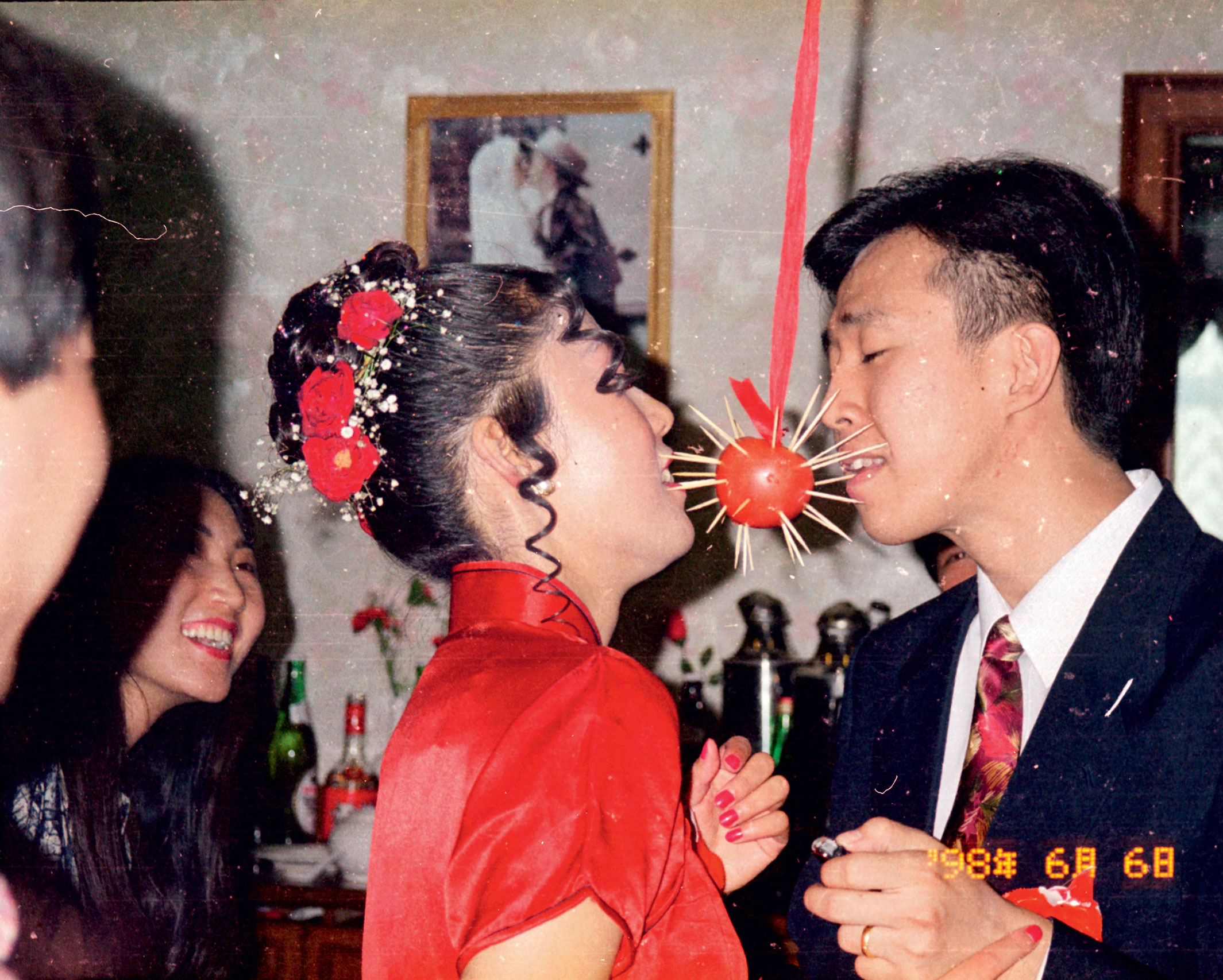 cigarette tower wedding The Strange Use of Cigarettes at 1980s Chinese Weddings