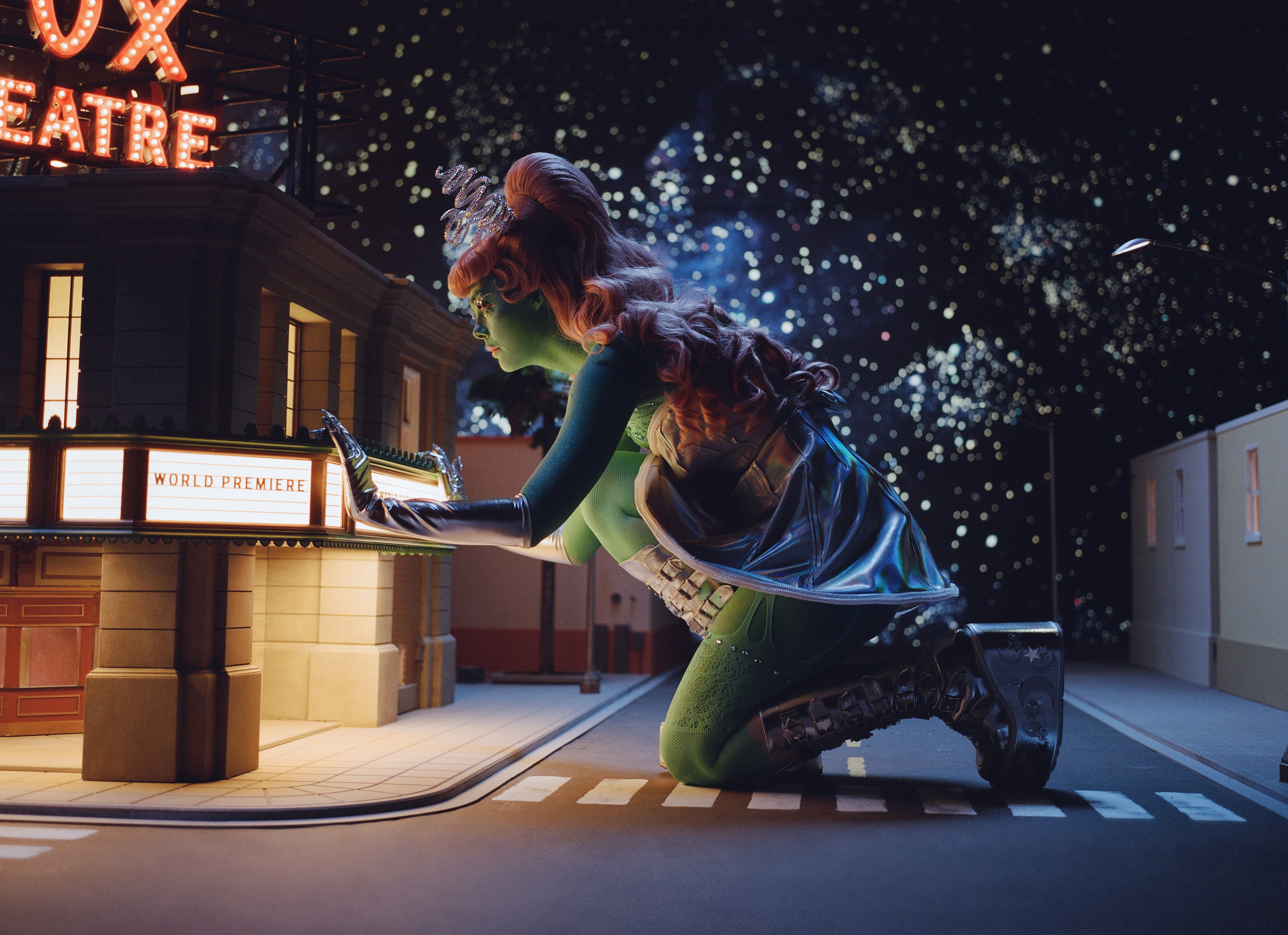 Elle Fanning in Margo's Got Money Troubles