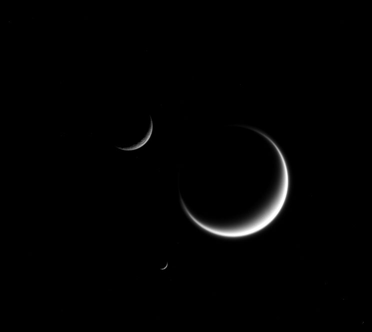PHOTO: Triple Crescent Moons Captured by Cassini