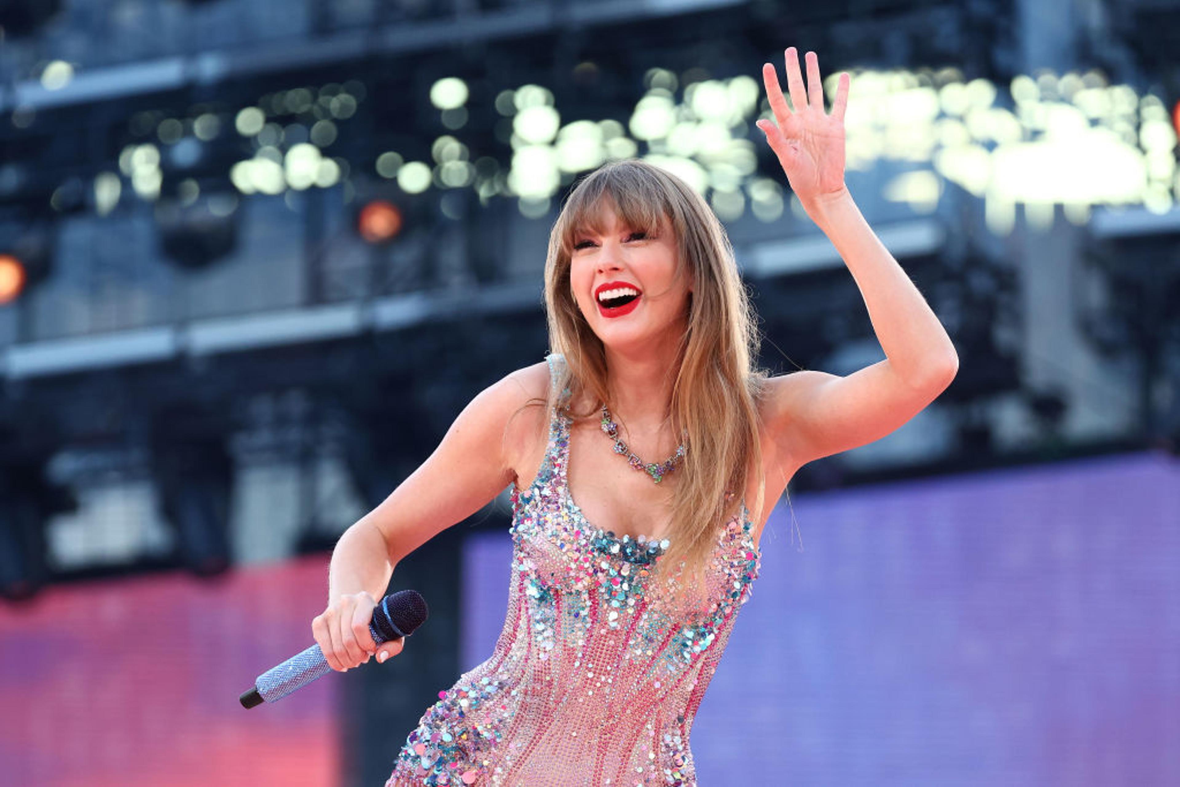 How Taylor Swift Addresses Her Fans in TTPD How Taylor Swift Addresses Her Fans in TTPD