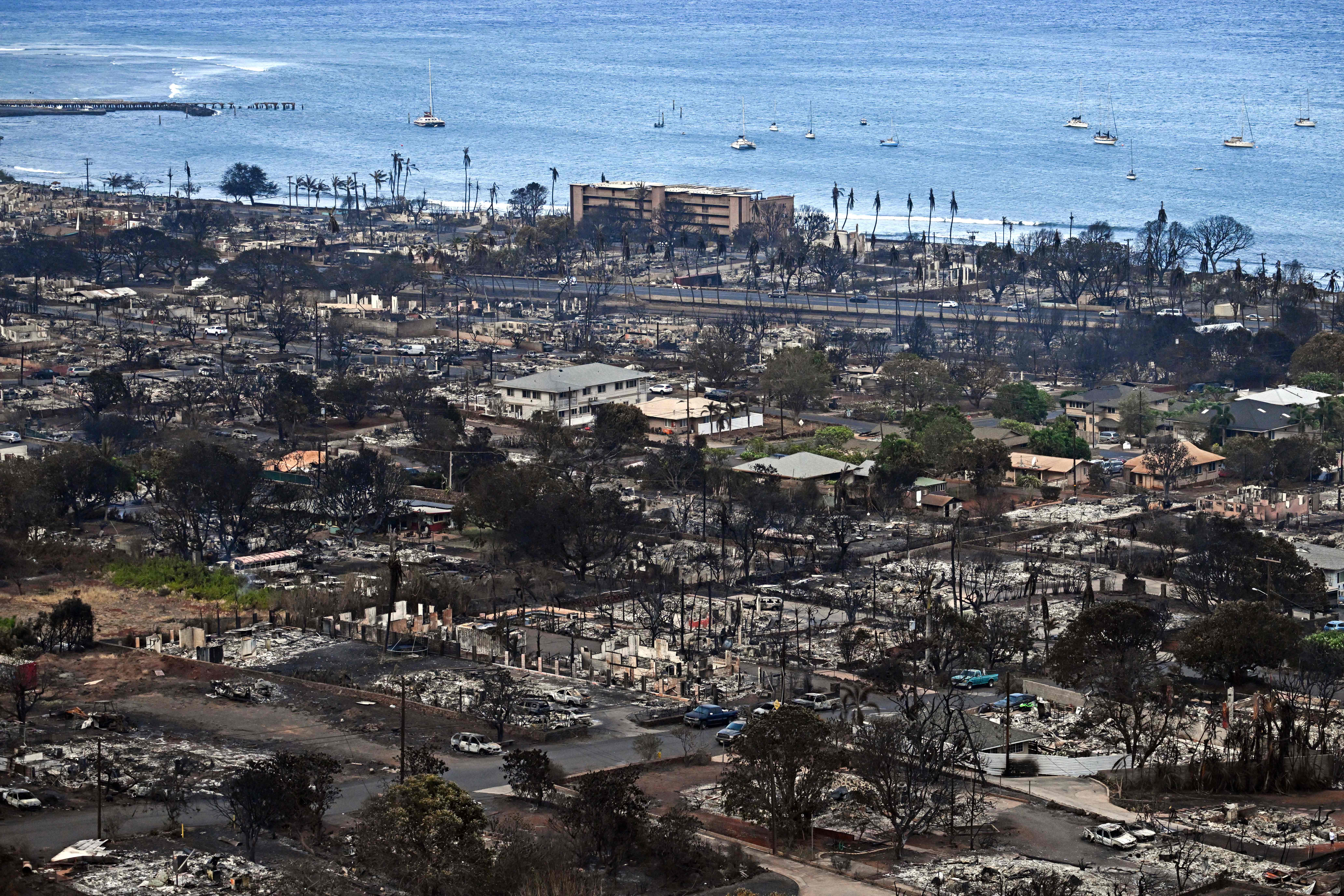 TOPSHOT-US-FIRE-HAWAII