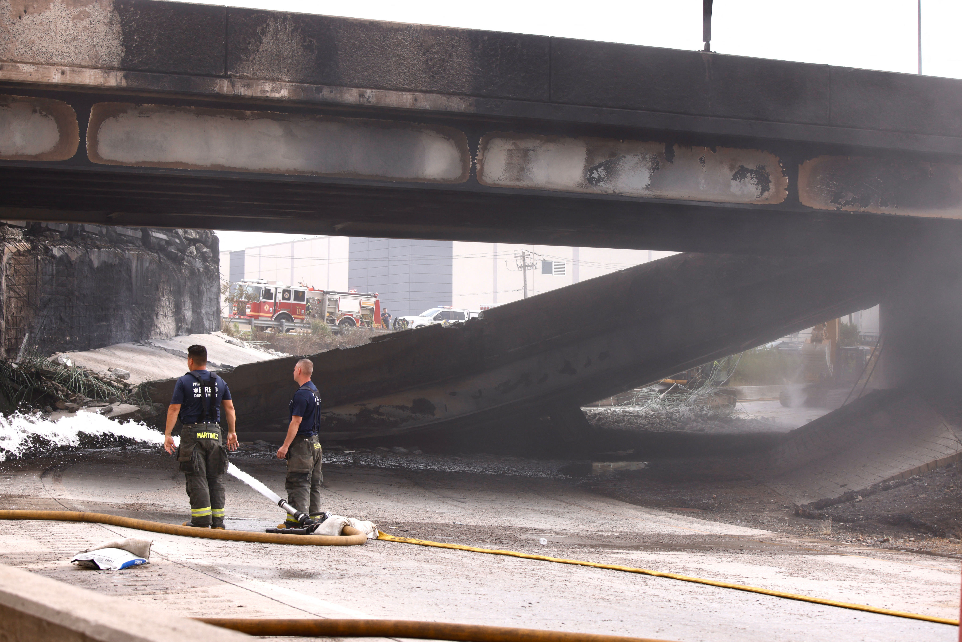 US-ACCIDENT-TRANSPORT-HIGHWAY-PHILADELPHIA