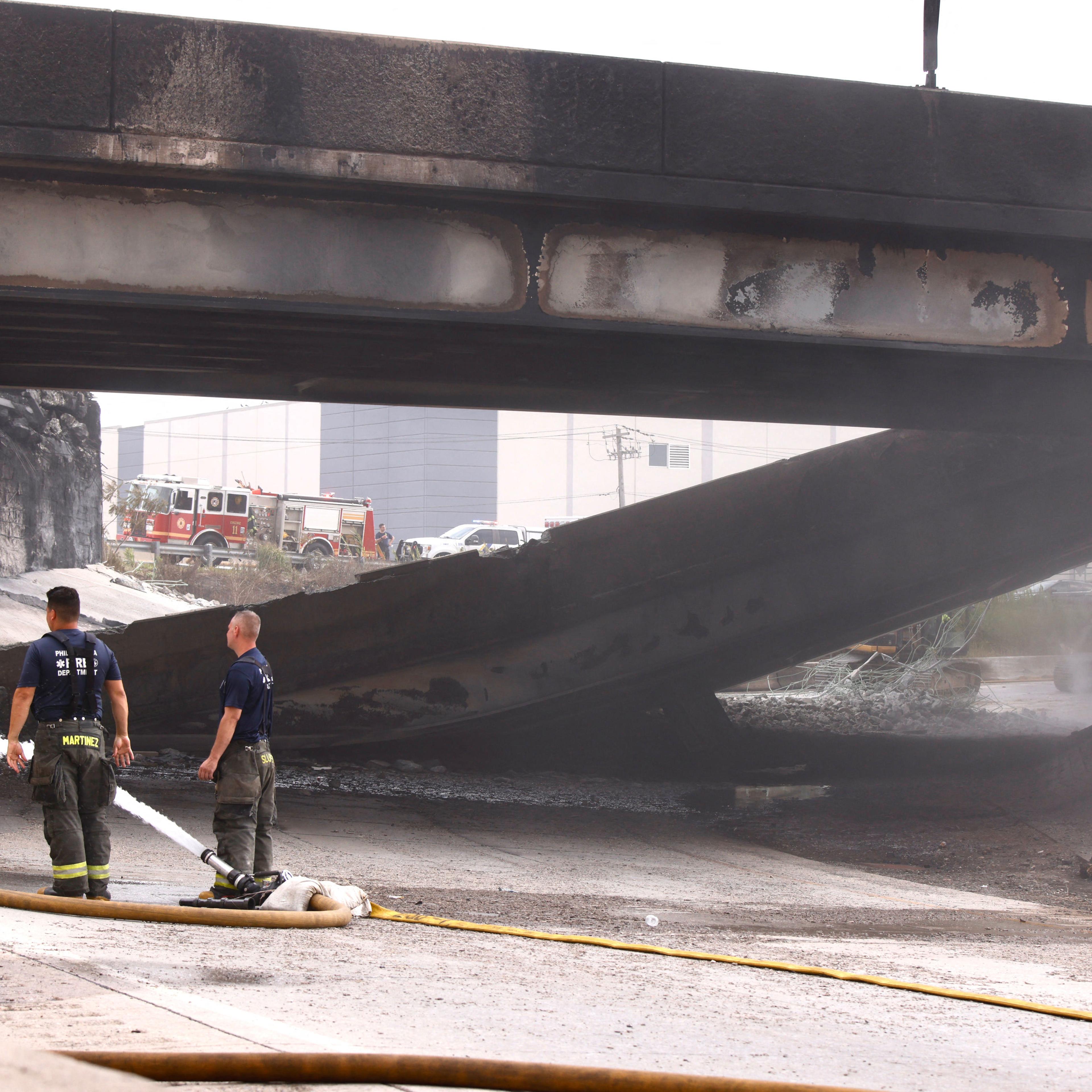 US-ACCIDENT-TRANSPORT-HIGHWAY-PHILADELPHIA