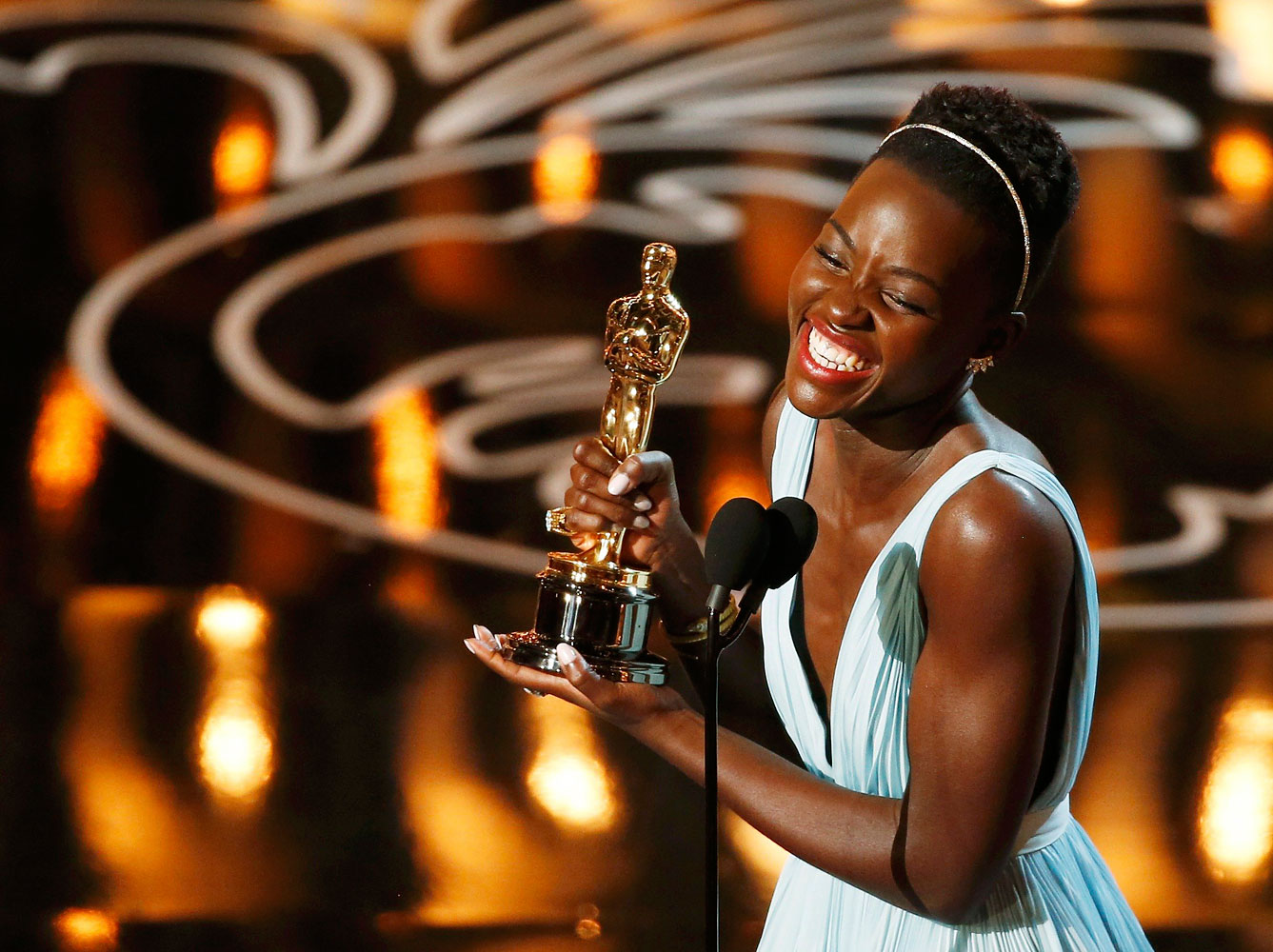 Oscars 2014: Watch Lupita Nyong'o's Emotional Acceptance Speech