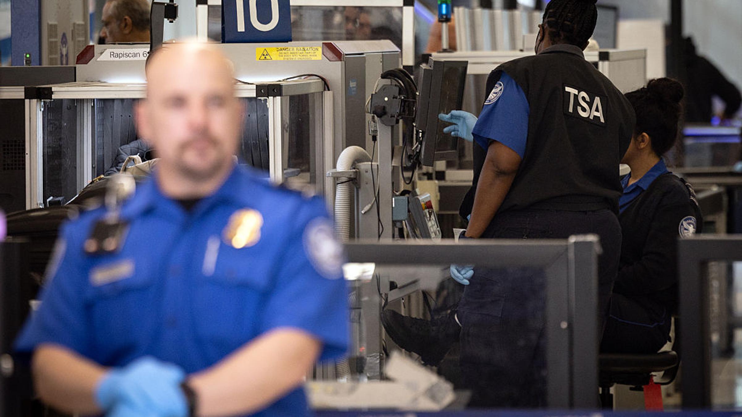 As Shutdown Drags On, DHS Warns Over 1,000 TSA Officers Have Left Jobs—and Staffers Are Set to Go Unpaid Again
