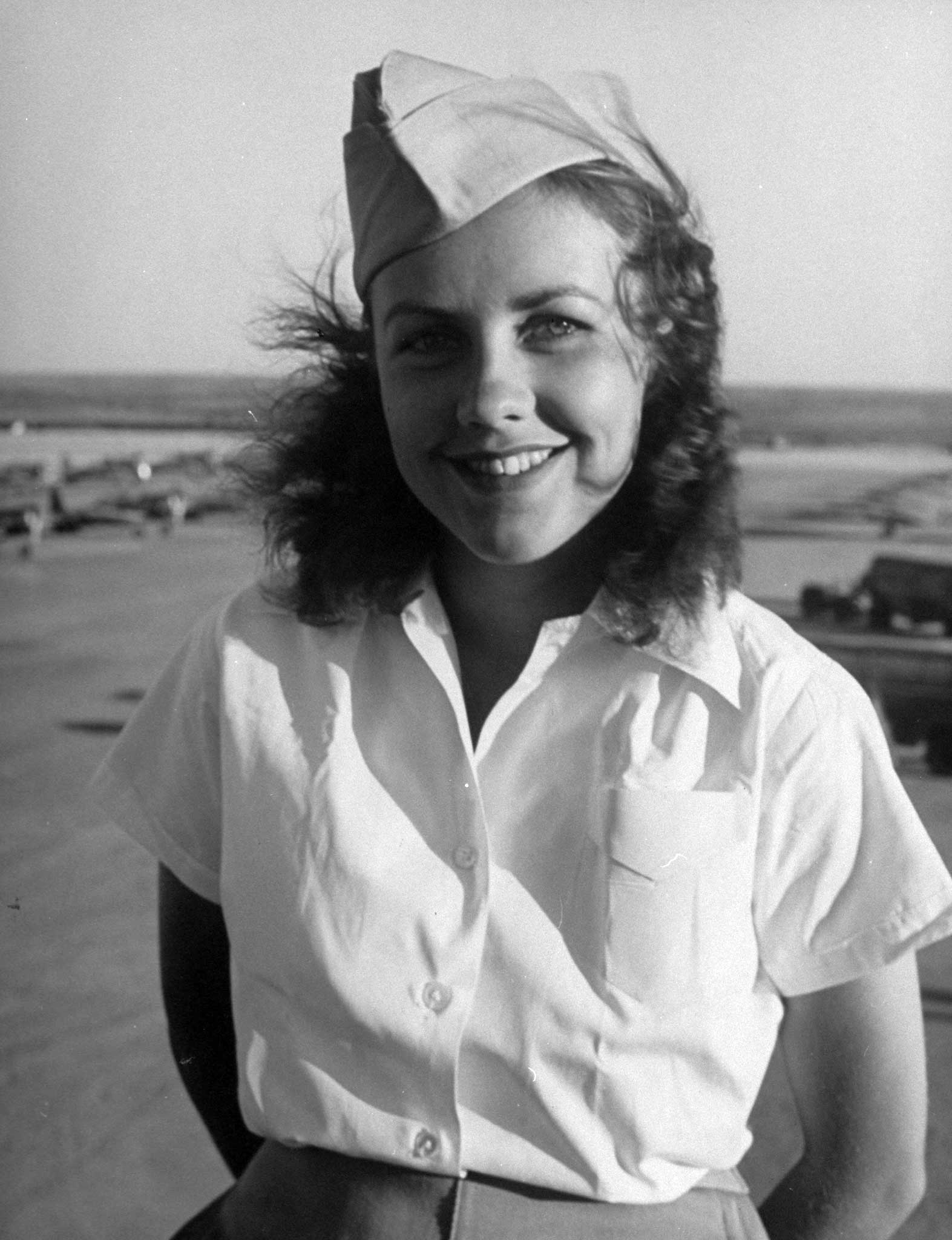 Women of the World War II WASP Program: See Pilots Training
