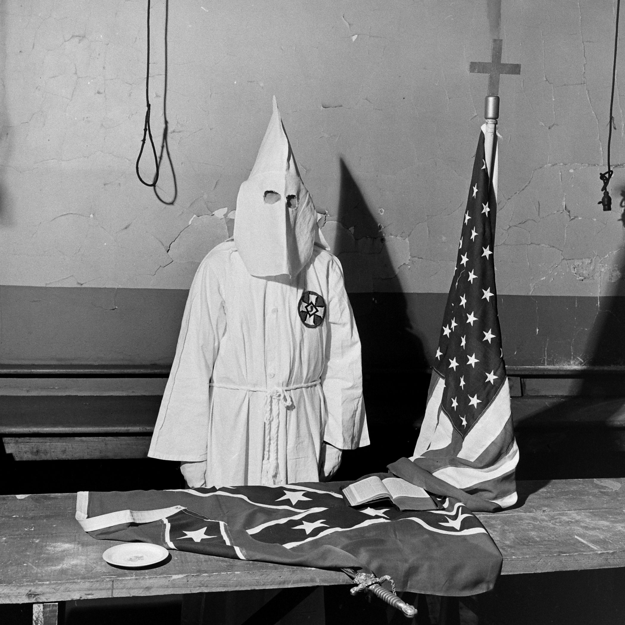 Ku Klux Klan KKK クー・クラックス・クラン 写真集 Joining the KKK: Photos From a Ku Klux Klan Initiation in 1946 Georgia