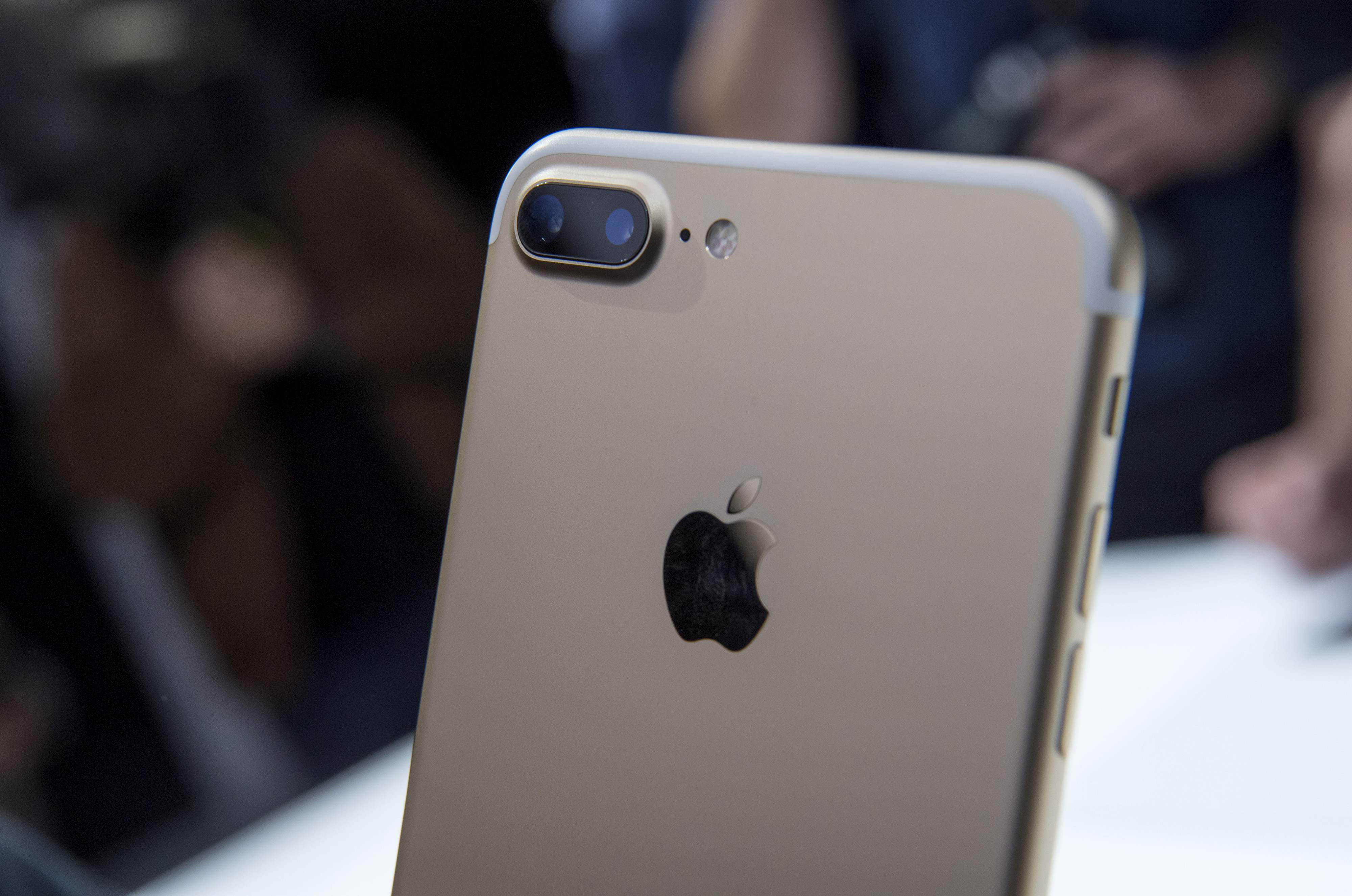 iPhone7です Apple iPhone 7 Review