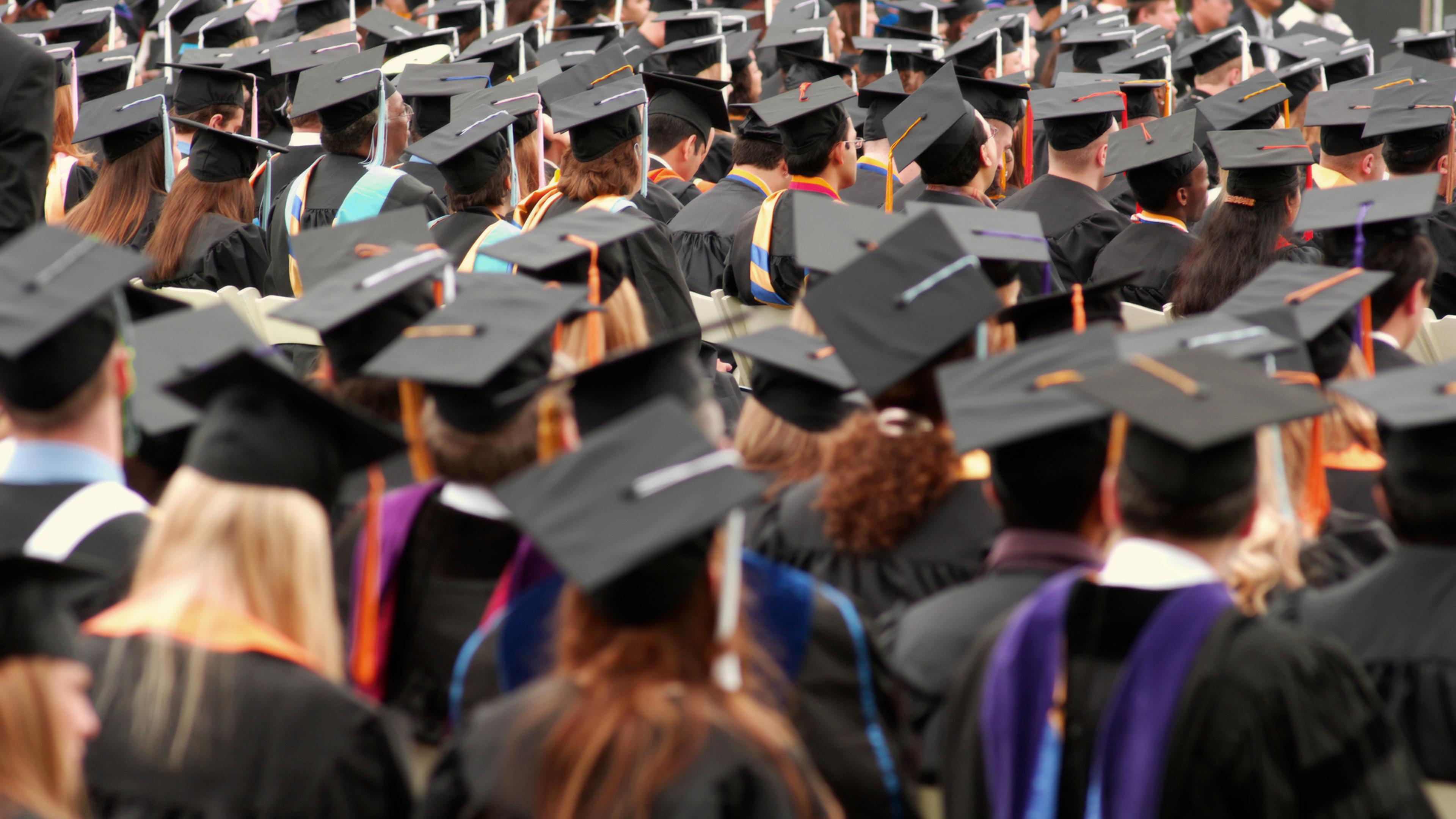 How Recent Grads Can Get a Job in a Challenging Labor Market