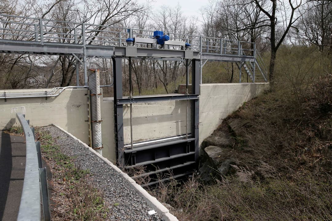 Iranian Cyber Attack on New York Dam Reveals Future of War