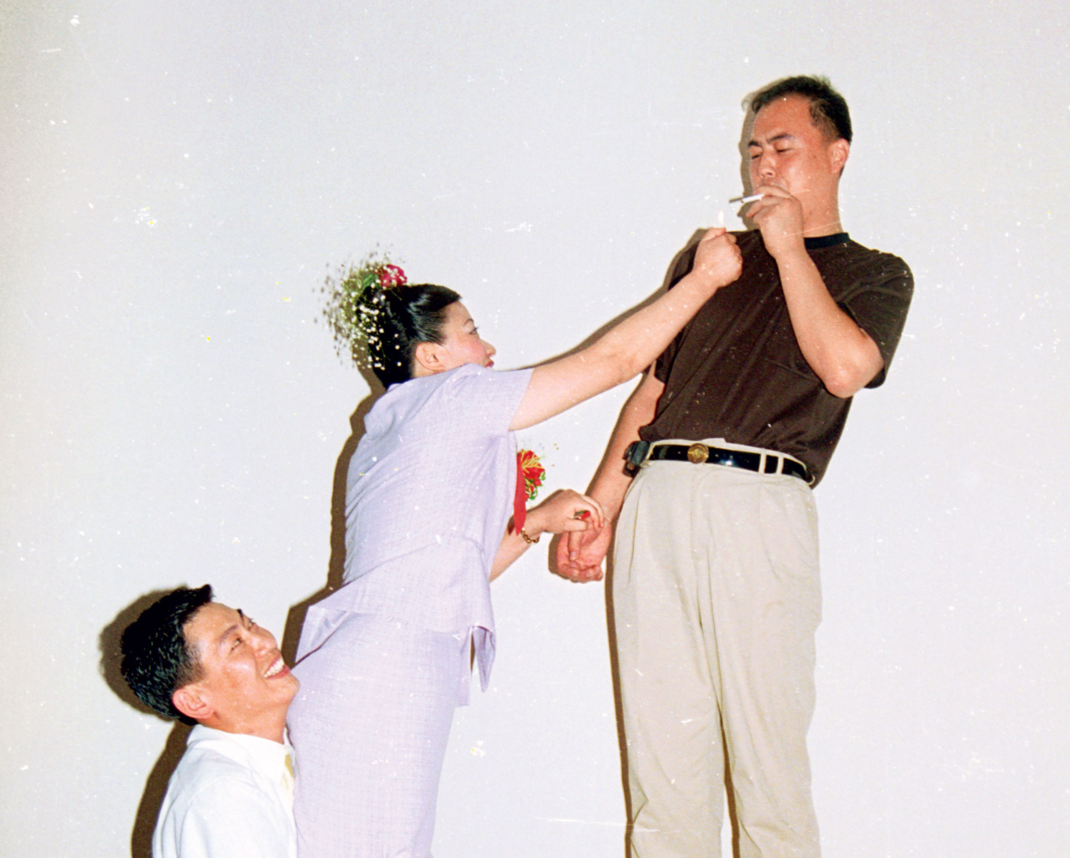 chinese cigarette wedding The Strange Use of Cigarettes at 1980s Chinese Weddings