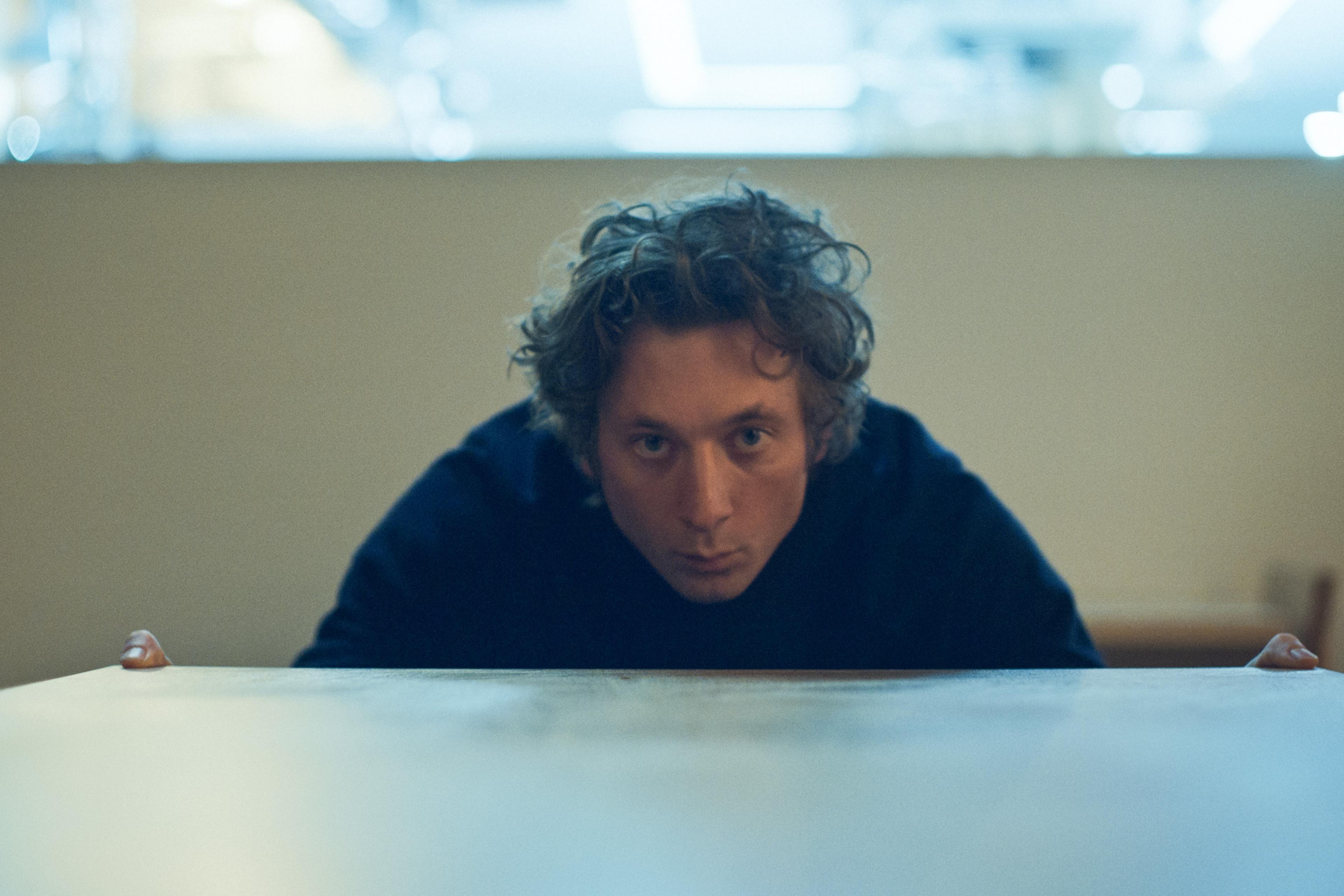 “THE BEAR” — “Tomorrow” — Season 3, Episode 1 (Airs Thursday, June 27th) — Pictured: Jeremy Allen White as Carmen “Carmy” Berzatto. CR: FX.