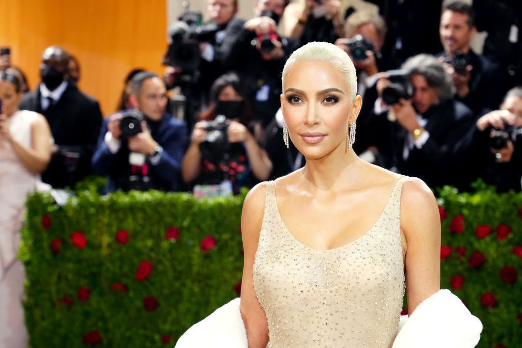 Kim Met Gala Marilyn Monroe Dress Kim Kardashian Wears Marilyn Monroe's  Iconic 'Happy Birthday, Mr