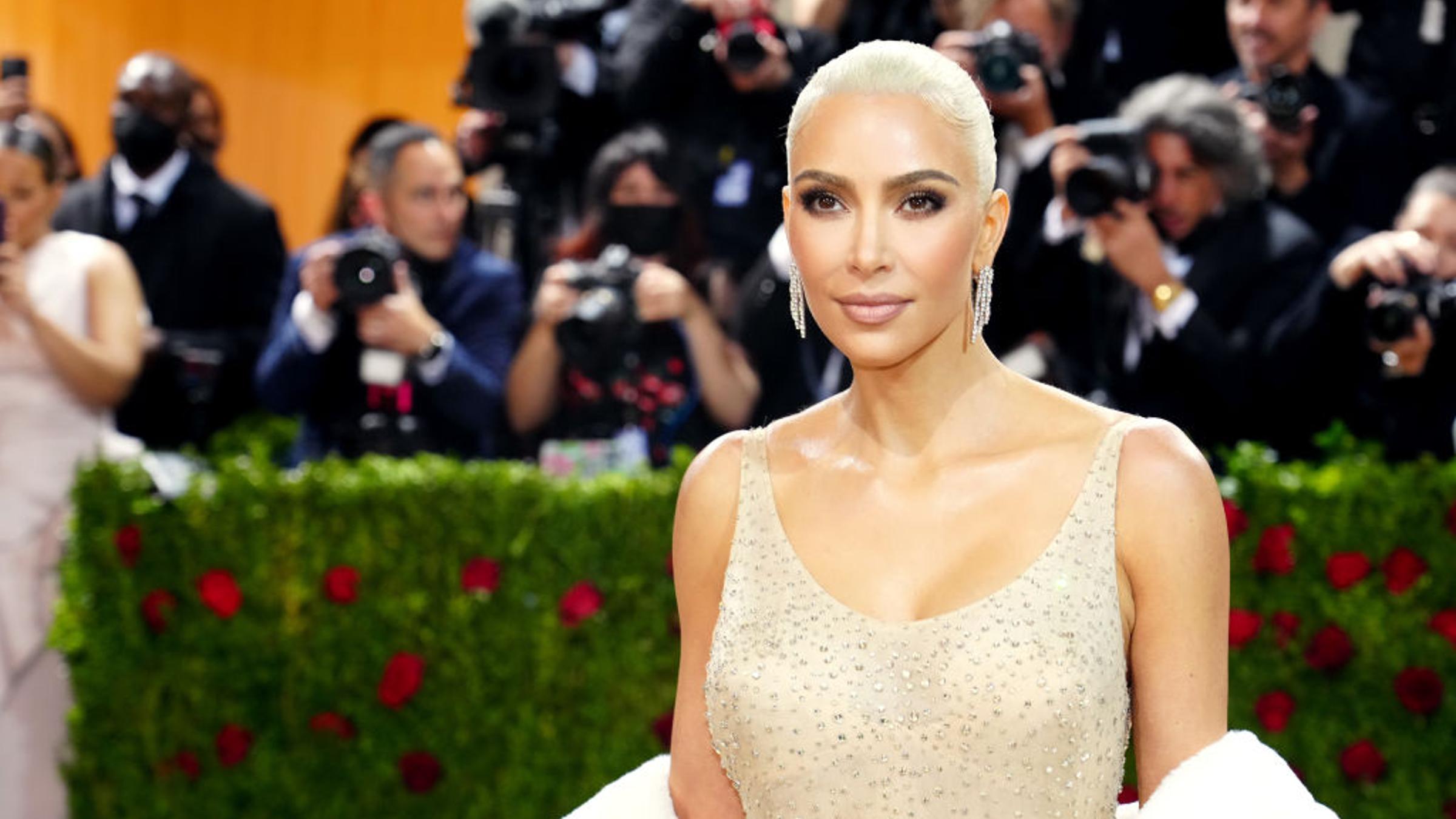 Kim Met Gala Marilyn Monroe Dress Kim Kardashian Wears Marilyn Monroe's Iconic 'Happy Birthday, Mr Kim Met Gala Marilyn Monroe Dress Kim Kardashian Wears Marilyn Monroe's Iconic 'Happy Birthday, Mr