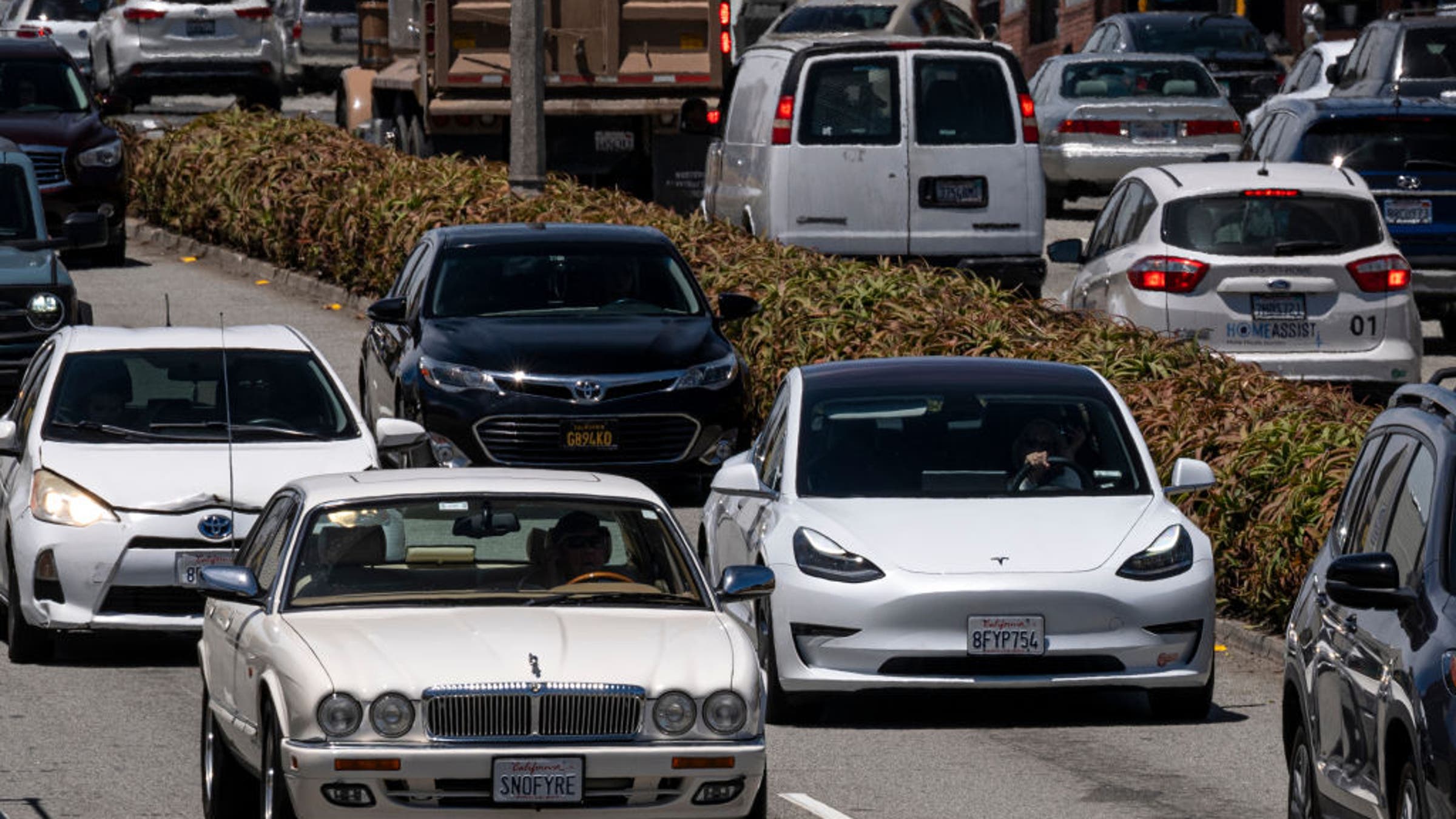 The Main Reason EV Drivers Call AAA is Not Dead Batteries