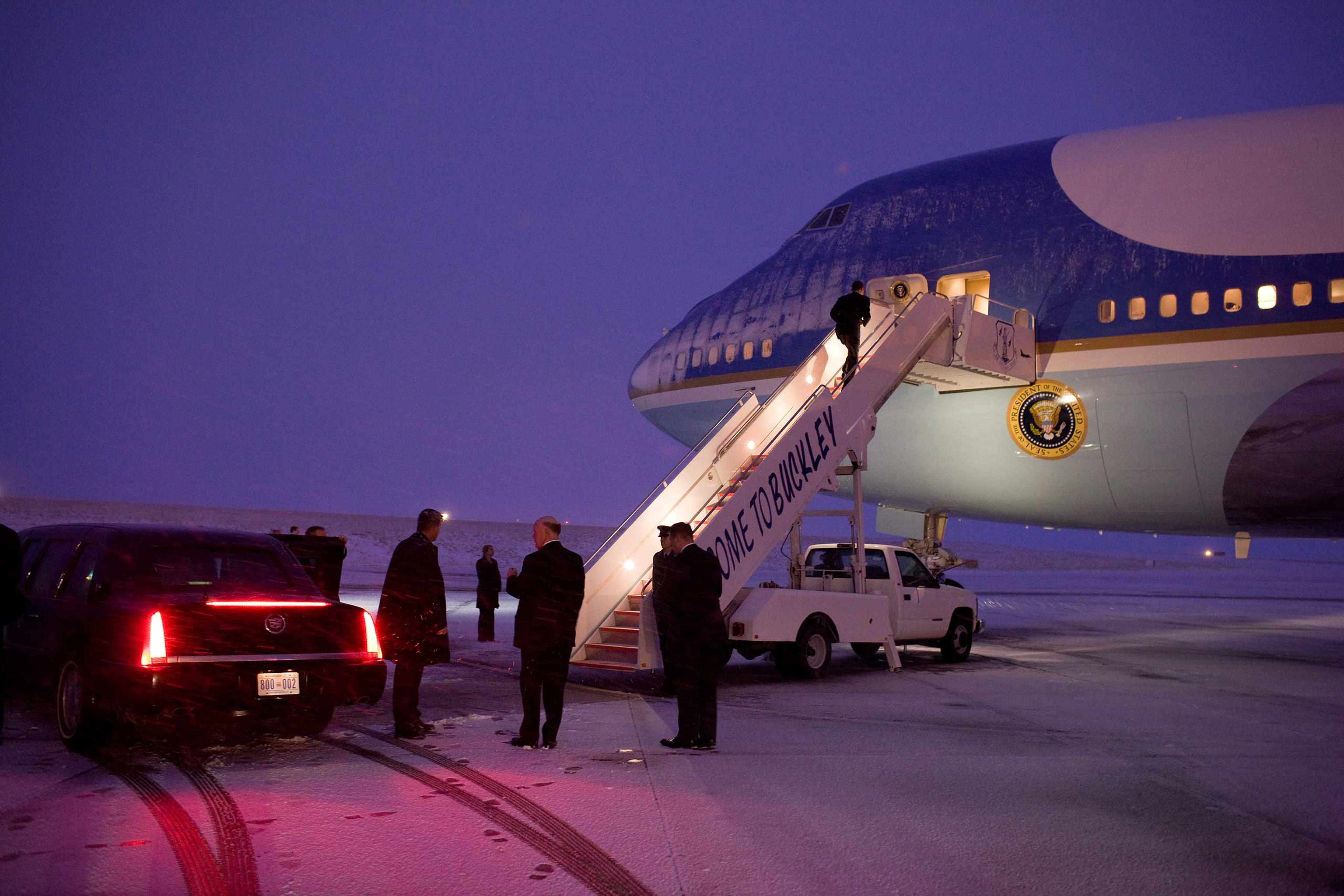 President Barack Obama boards Air Force One at Buckley Air Force Base in Denver, Colo., en route to Las Vegas, Nev., Feb. 18, 2010. (Official White House Photo by Pete Souza)This official White House photograph is being made available only for publicatio