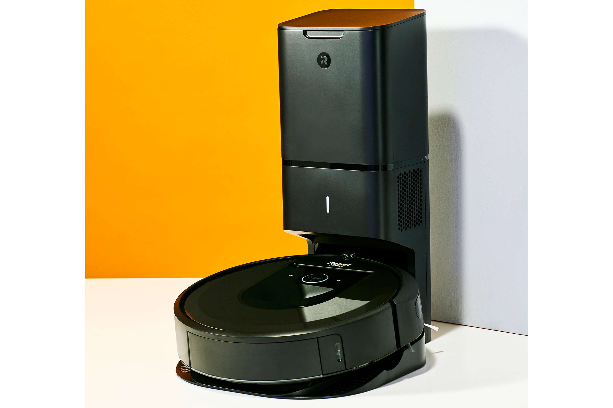 家電 iRobot Roomba i7+ Roomba-i7_Front-Hero-FA.jpg