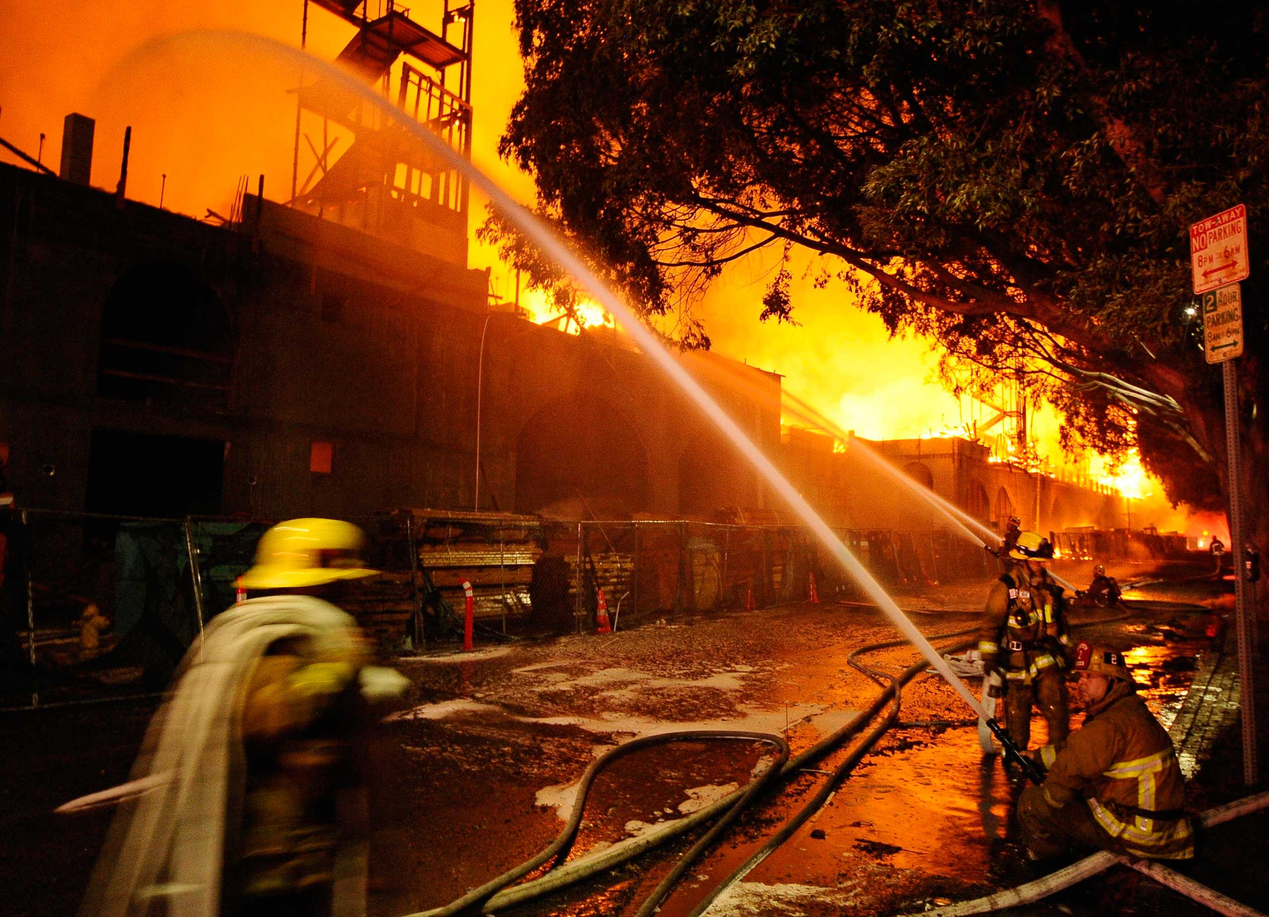 Los Angeles: Large Fire Illuminates Downtown L.A. Skyline