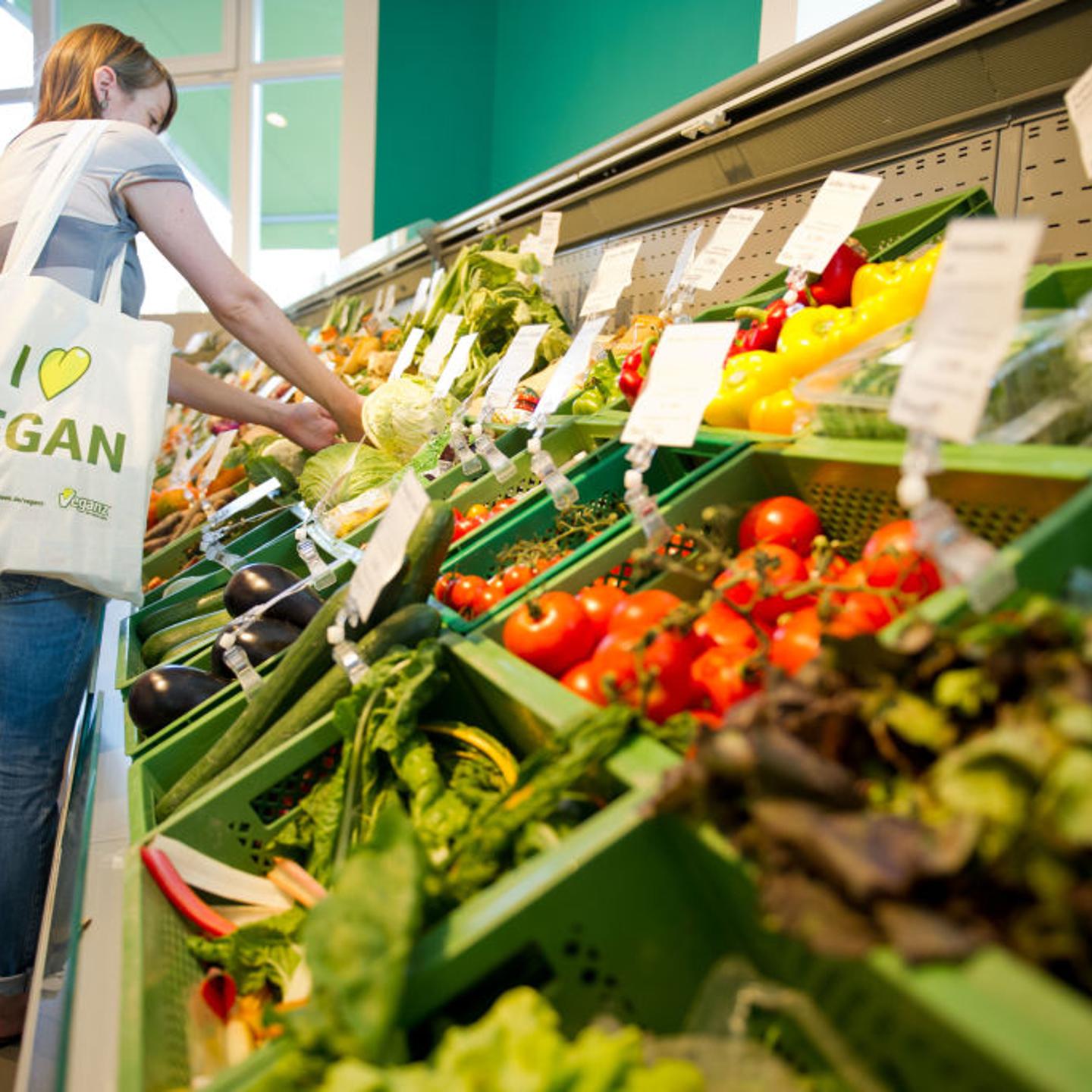 Scientists design a vegan menu that's nutritious and climate-friendly.